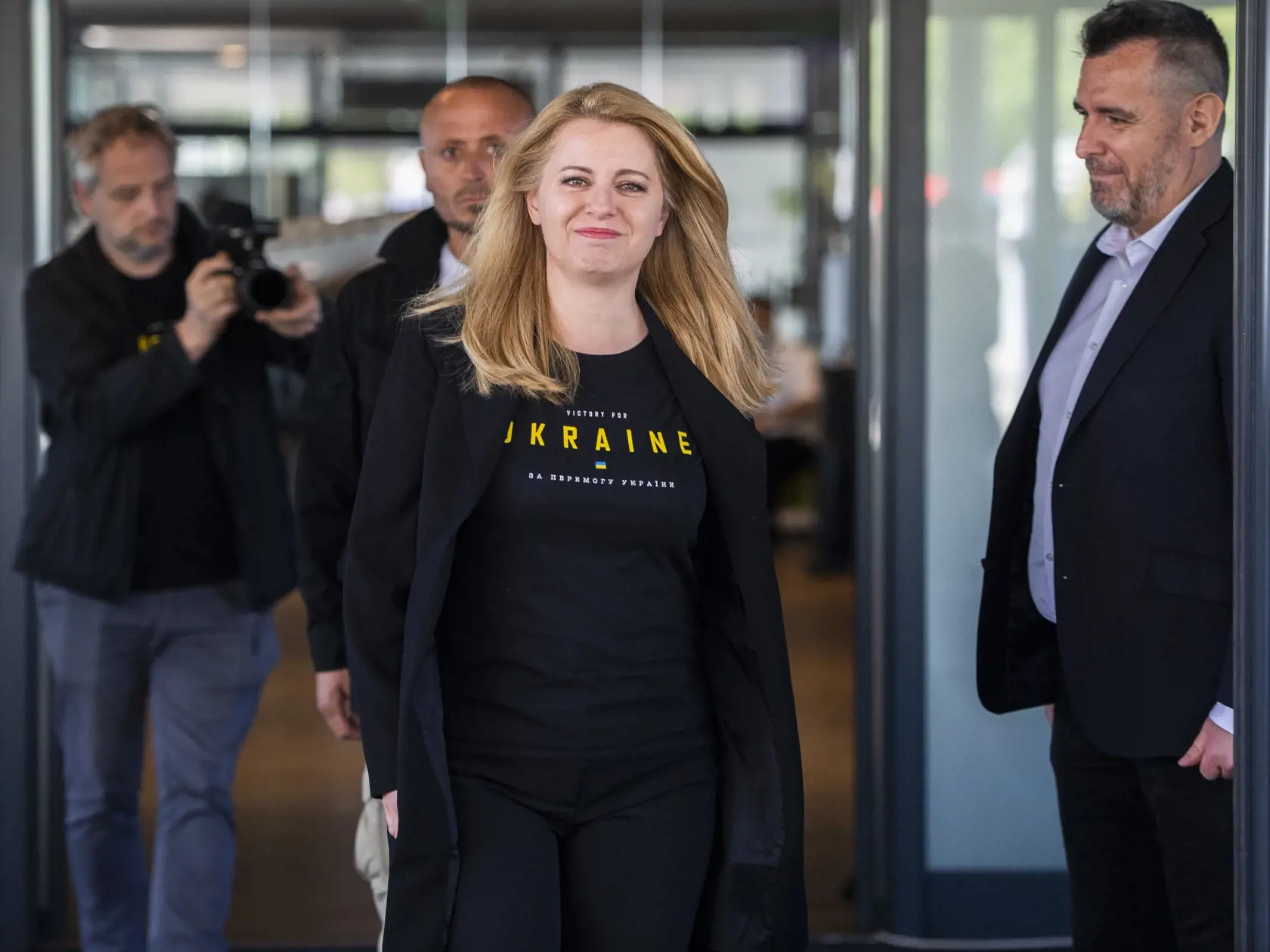 Na snímke prezidentka SR Zuzana Čaputová počas tlačovej konferencie na letisku M.R. Štefánika po návrate z Ukrajiny v Bratislave 1. júna 2022. FOTO TASR - Jaroslav Novák