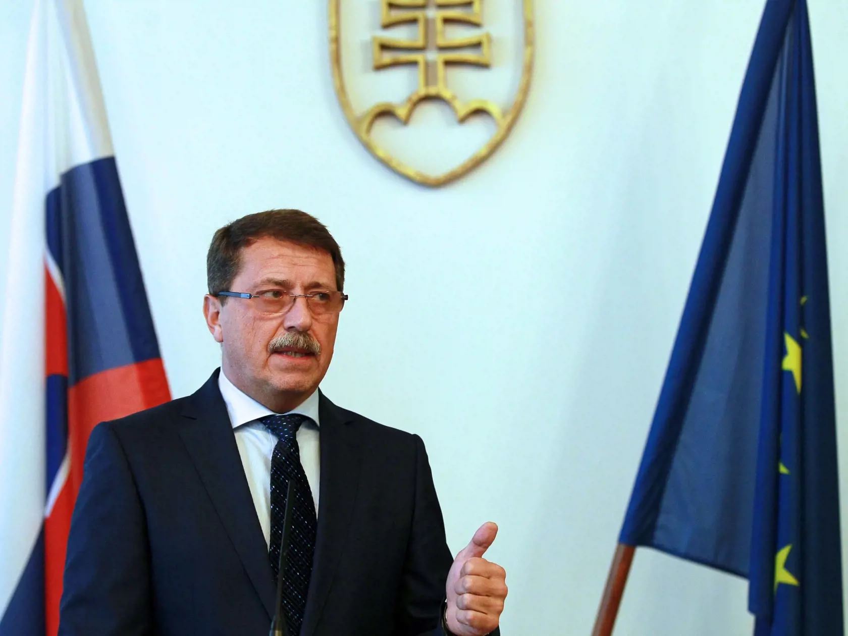 Archívne foto. 5.11.2014 - Bratislava - Predseda NRSR Pavol Paška na tlačovom brífingu ,
