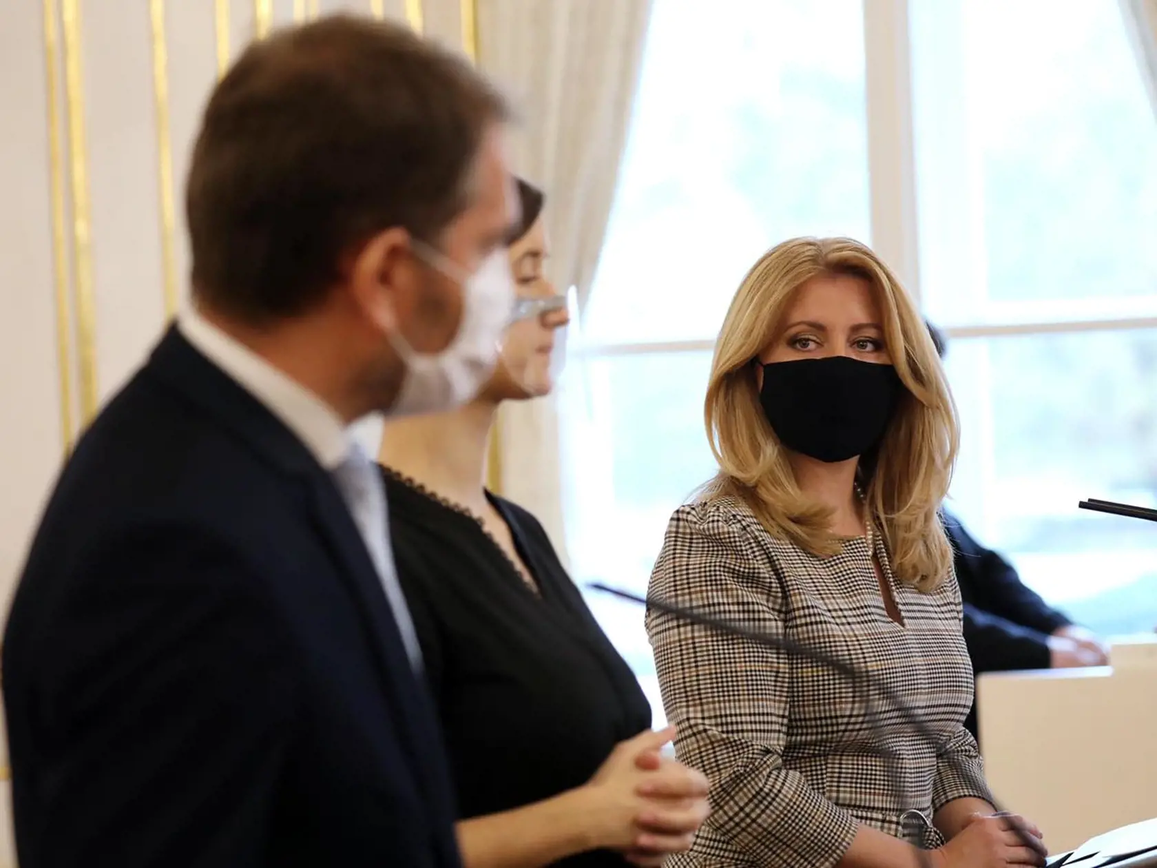 Zuzana Čaputová zastáva svoju funkciu s čo najväčšou snahou byť nestranná, čo sa jej zatiaľ evidentne darí.