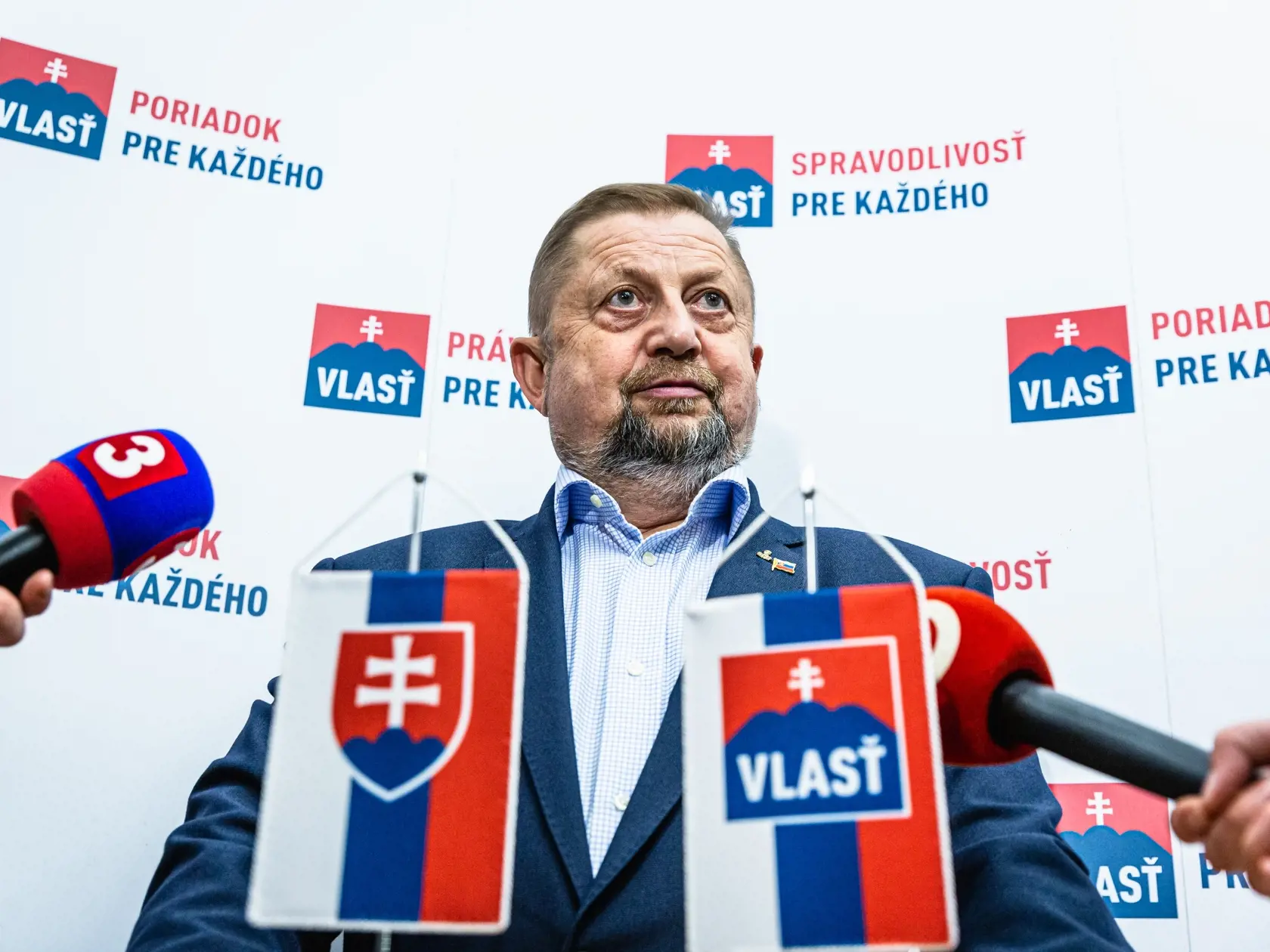 Na snímke v centrále politickej strany Vlasť počas volebnej noci do Národnej rady Slovenskej republiky, 29.2.2020.