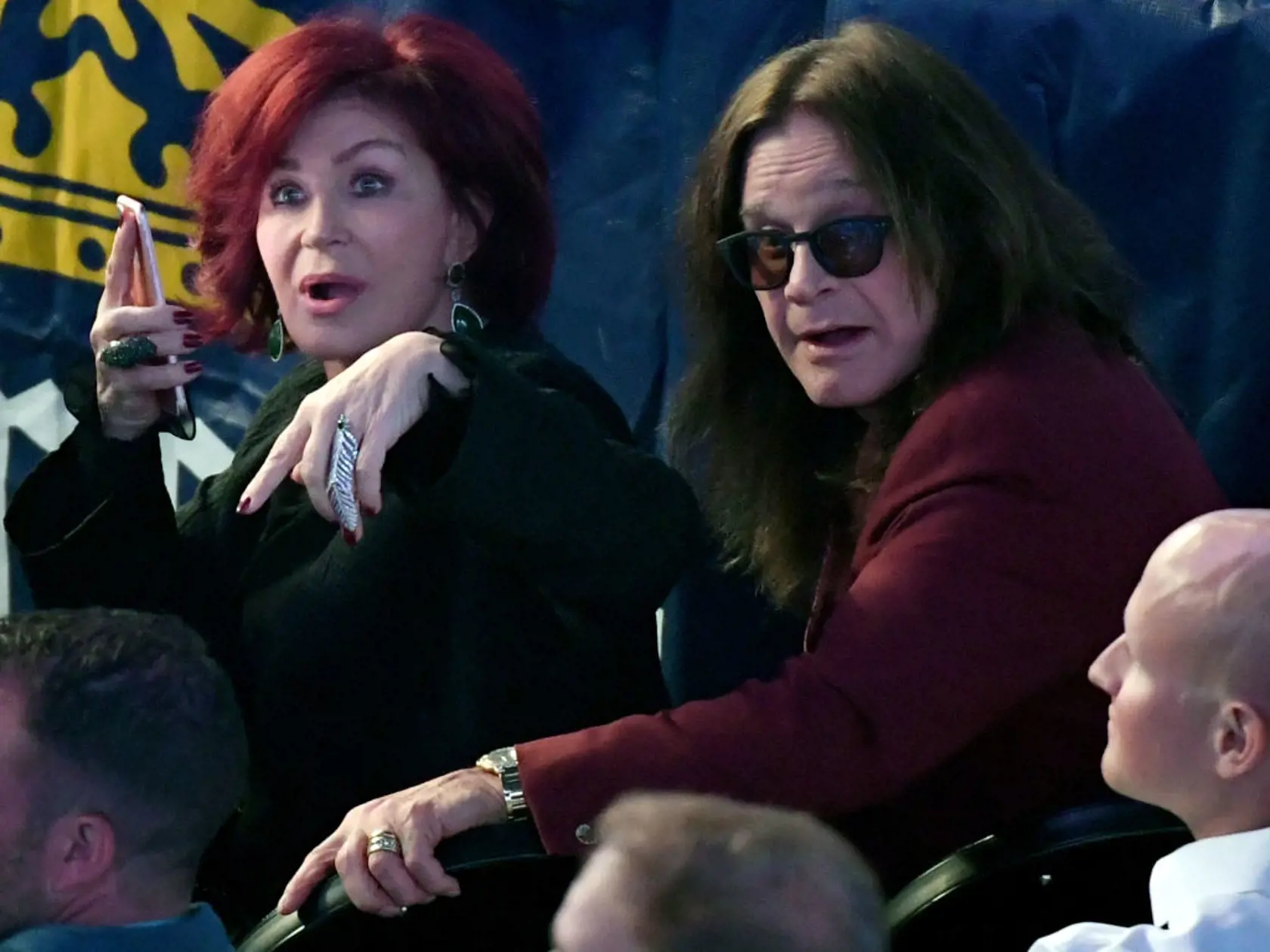 LAS VEGAS, NV - AUGUST 26:  Television personality Sharon Osbourne (L) and singer Ozzy Osbourne attend the super welterweight boxing match between Floyd Mayweather Jr. and Conor McGregor on August 26, 2017 at T-Mobile Arena in Las Vegas, Nevada.  (Photo by Ethan Miller/Getty Images)