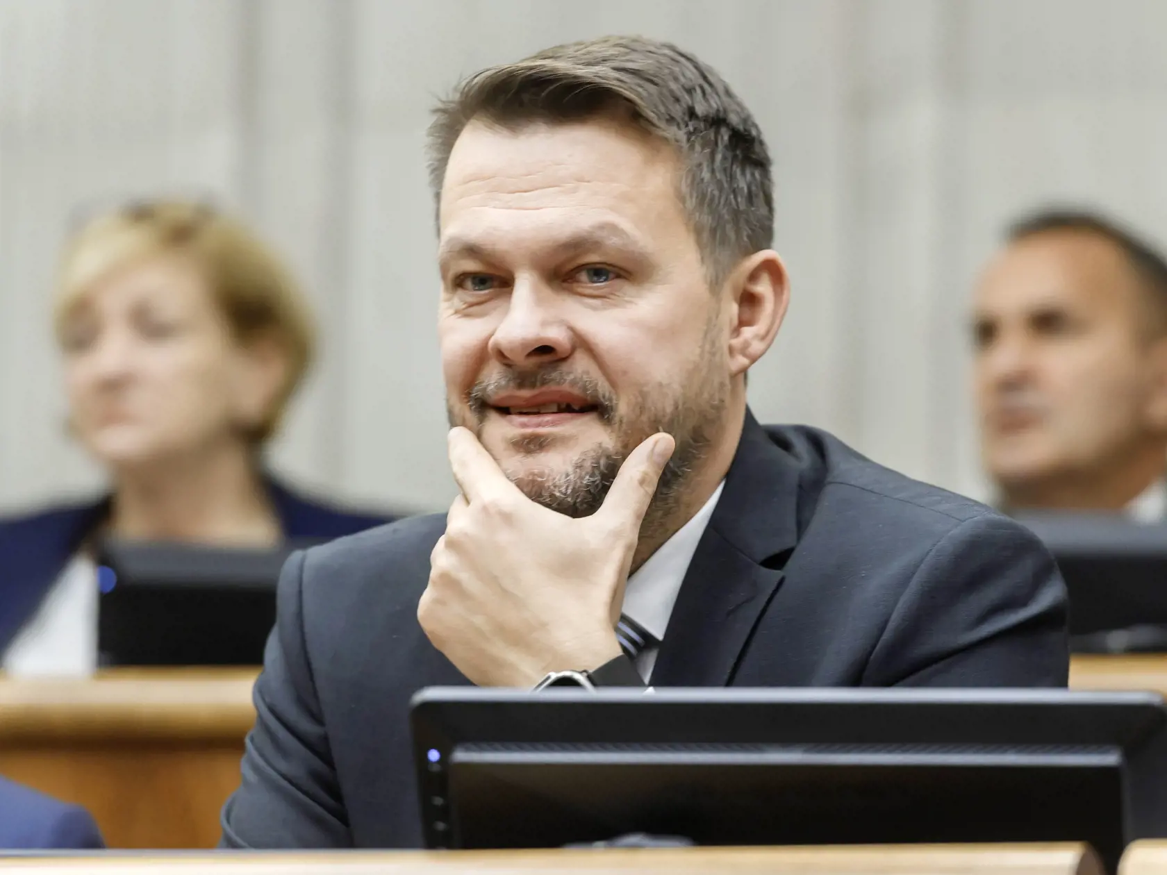 Realizačný návrh. Na sociálnej sieti jeho fotokópiu zverejnil poslanec Samuel Migaľ.