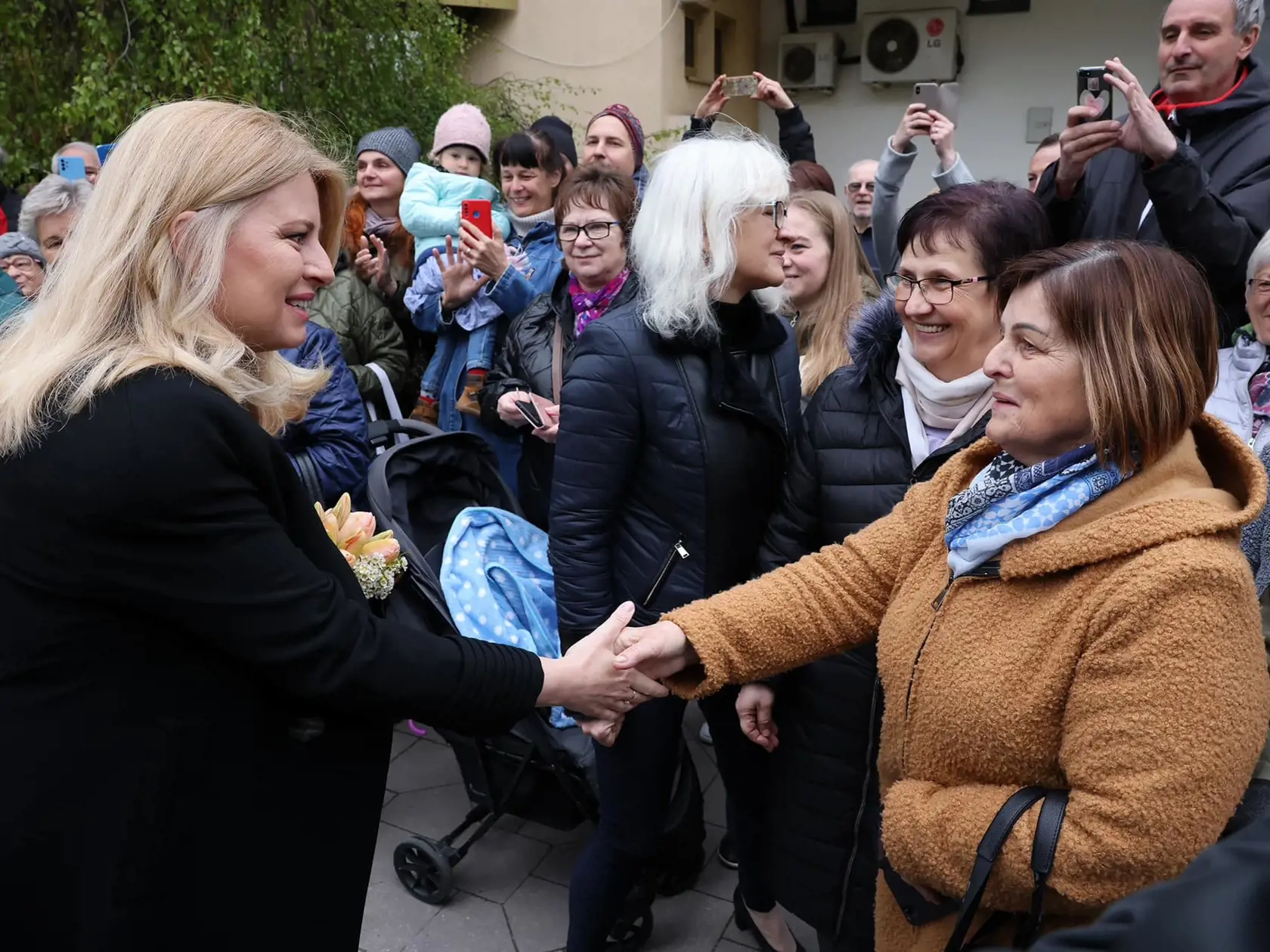 Prezidentka Čaputová tento týždeň úraduje z Košíc v rámci výkonu svojho mandátu poslednýkrát. V stredu navštívila i obec Zborov v okrese Bardejov.