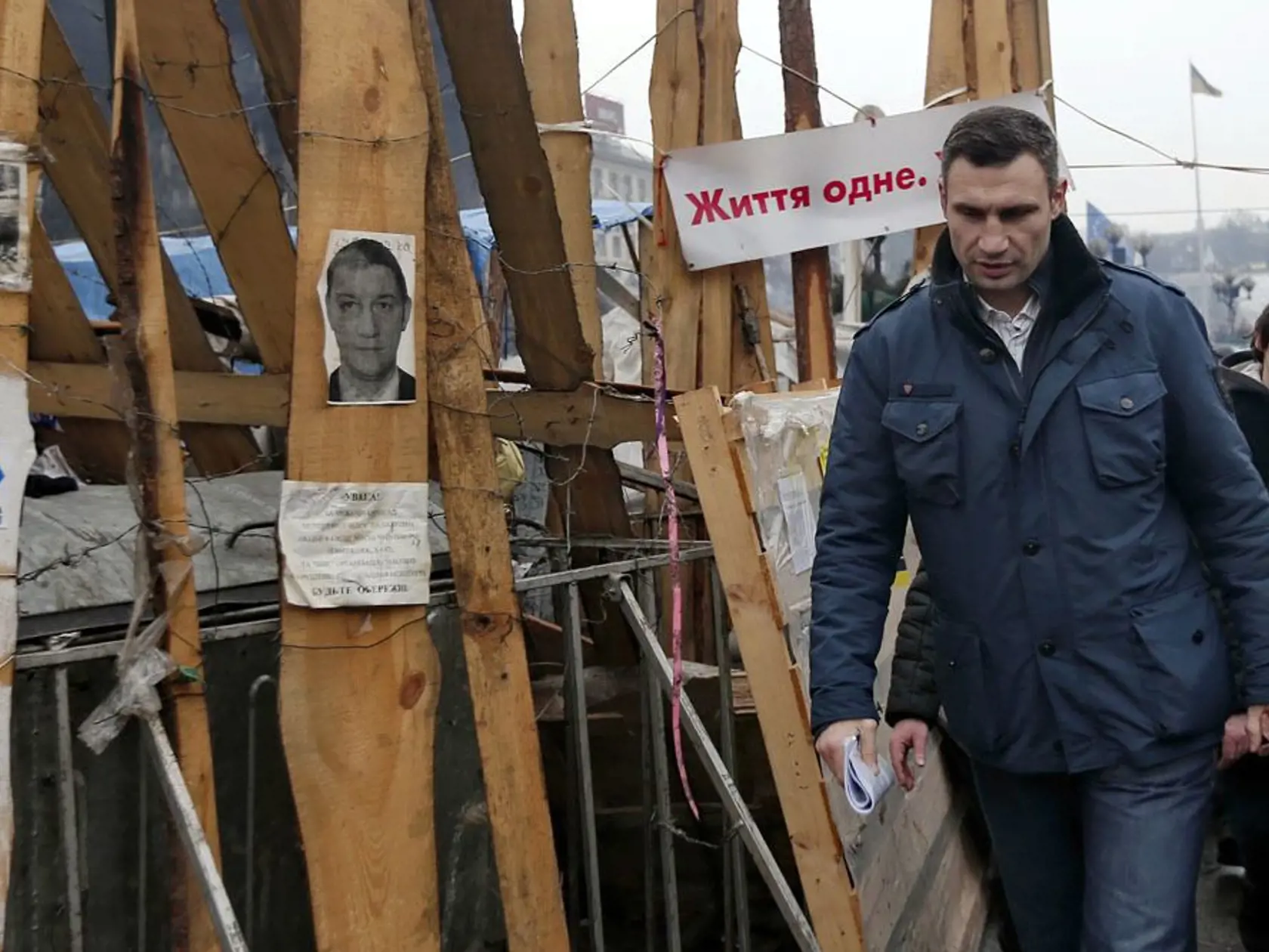 Opozičný líder Vitalij Kličko vyzval na mobilizáciu ukrajinskej armády.