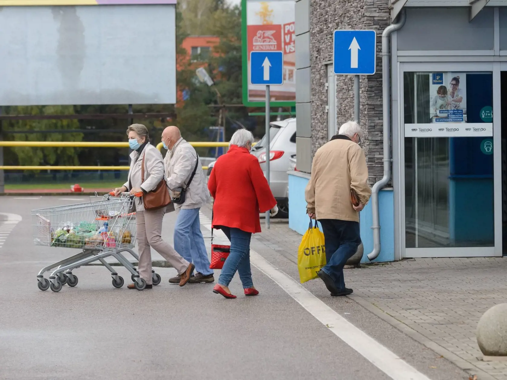 Sumy 13. dôchodkov budú rôzne podľa výšky penzie.