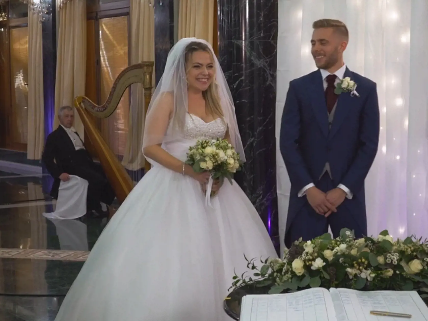 Šou Svadba na prvý pohľad sa skončila, všetky páry sa nakoniec rozišli, no najnovšie sa nevesta Júlia rozhodla prehovoriť, ako skutočne vyzeral jej vzťah s Ľubom.