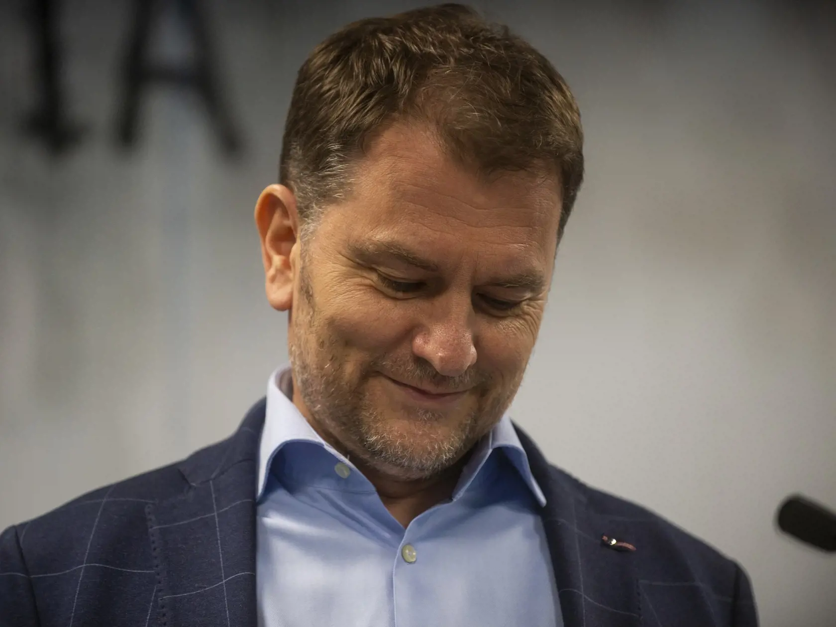 Matovič v prípade, že sa cíti ukrivdený  sa bráni neraz aj nie veľmi vyberaným spôsobom a jeho terčom je neraz aj prezidentka.