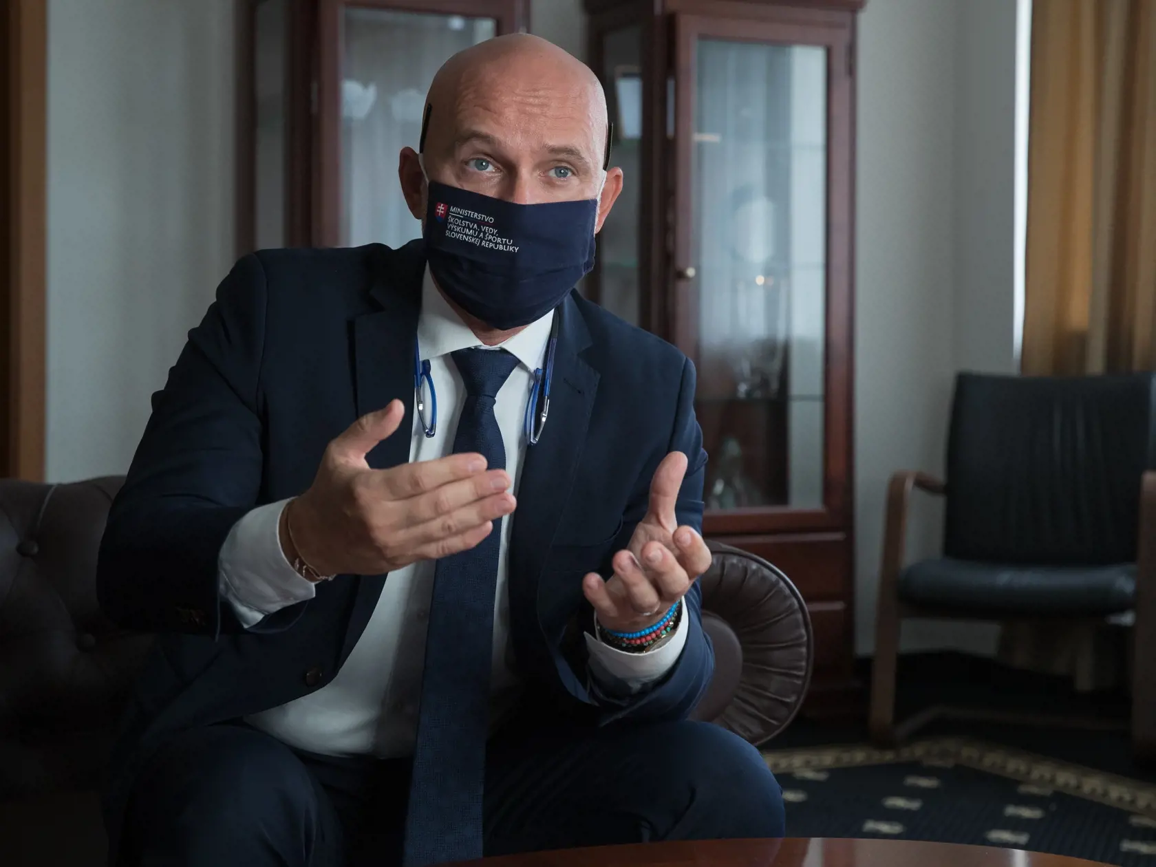 Branislav Gröhling, minister školstva, vedy výskumu a športu Slovenskej republiky.