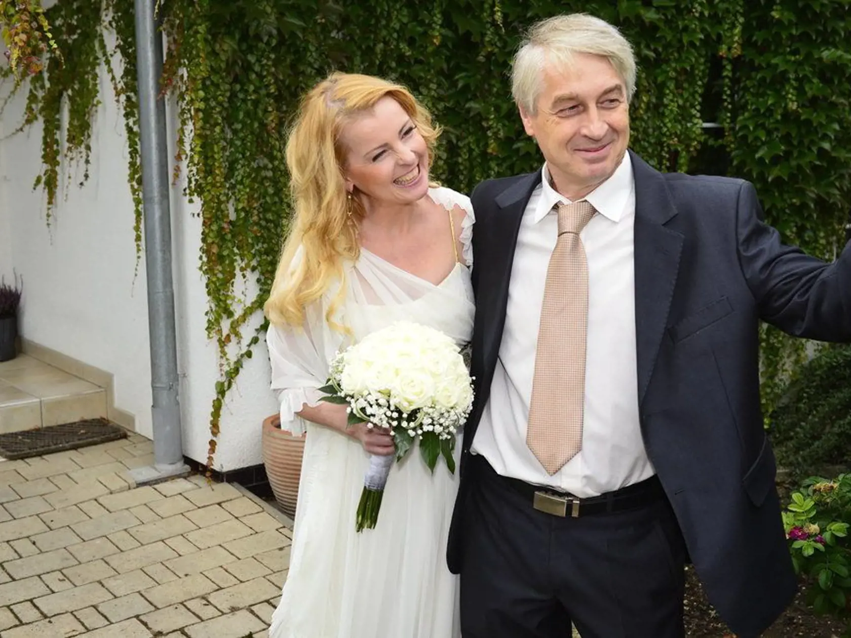 Iveta Bartošová a Josef Rychtář počas isch veľkého dňa.