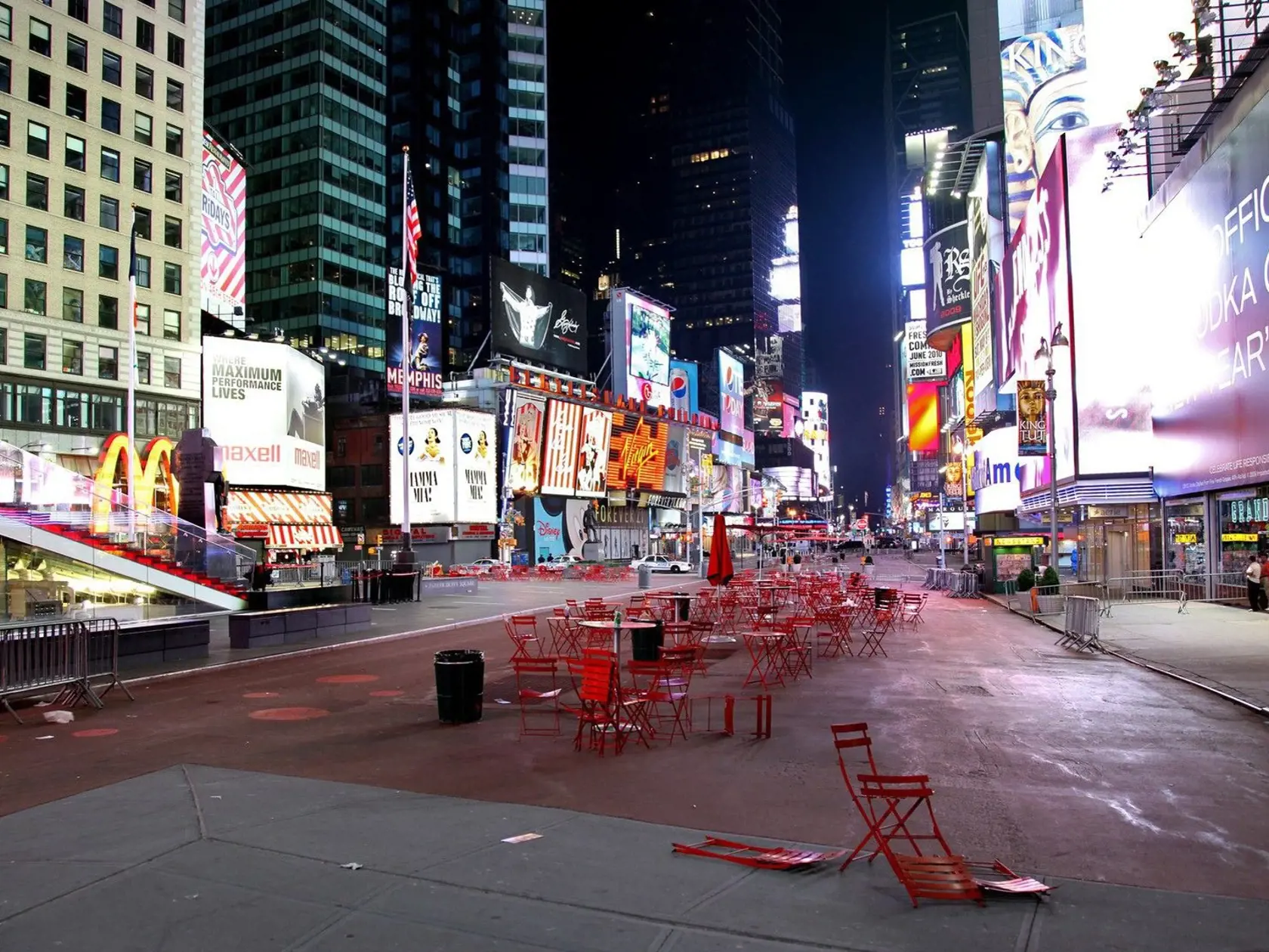 Námestie Times Square museli evakuovať.