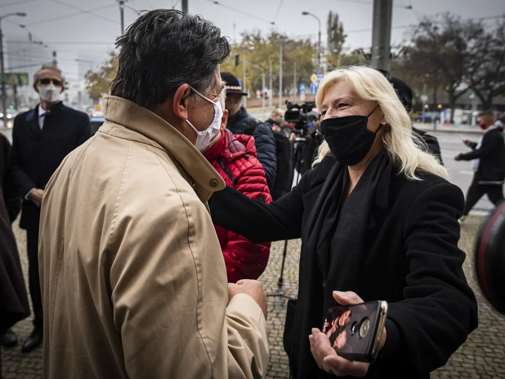 "O čom to tu rozprávame? Ono to nie je pravda ani ekonomicky, keďže situácia bolo omnoho horšia v 1998, alebo v 5Otych rokoch," pokračovala expremiérka Radičová.
FOTO TASR - Jaroslav Novák