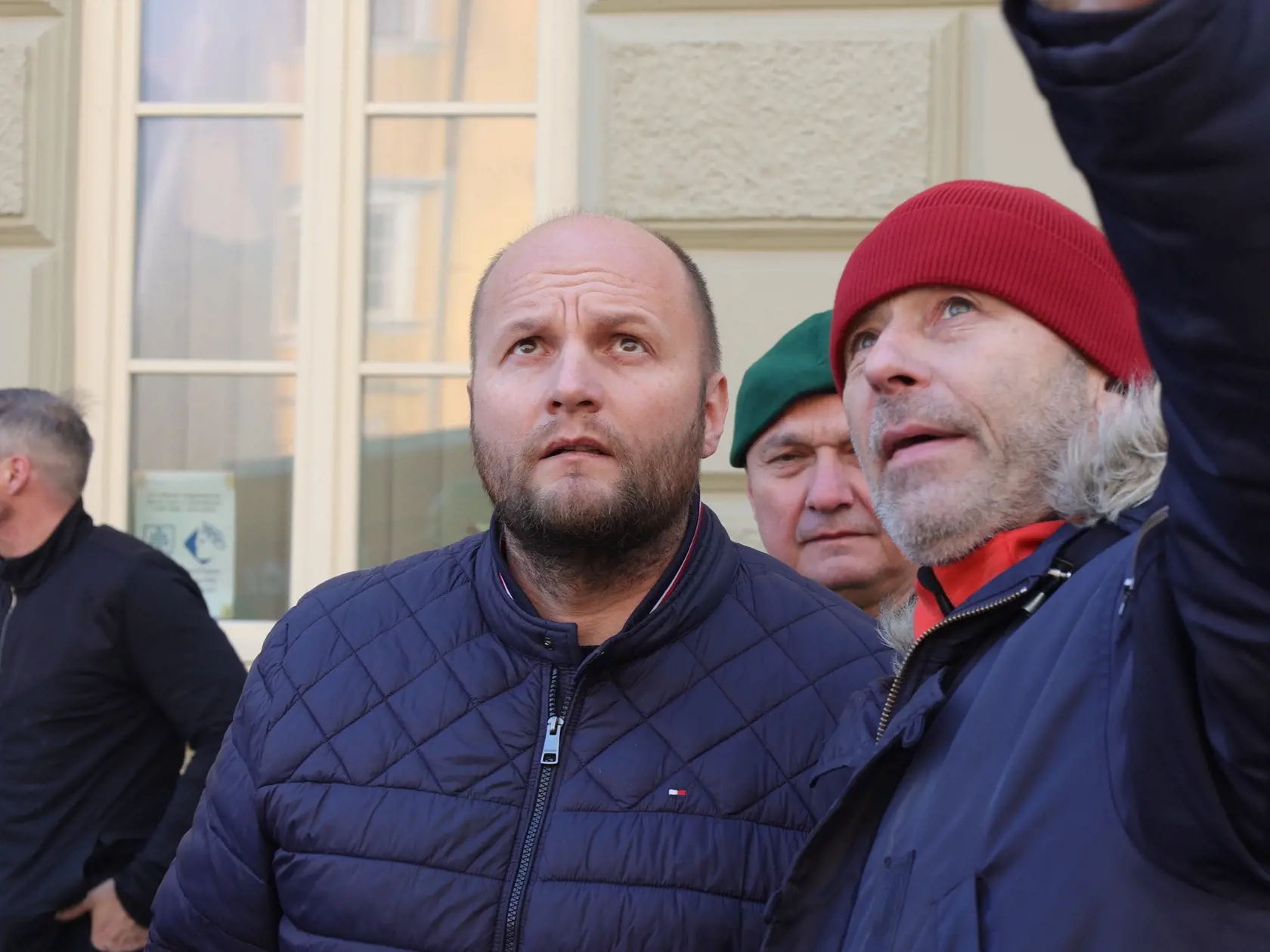 Na foto je minister obrany Jaroslav Naď a podnikateľ Ľudo Kaník.