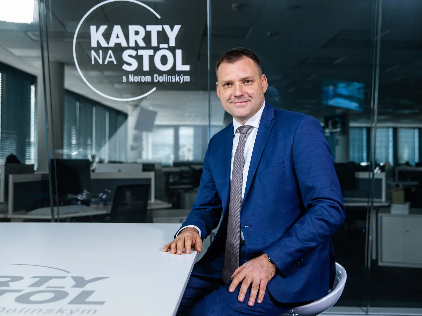 Diskusná relácia "Karty na stôl", ktorej hosťom bol Tomáš Taraba.