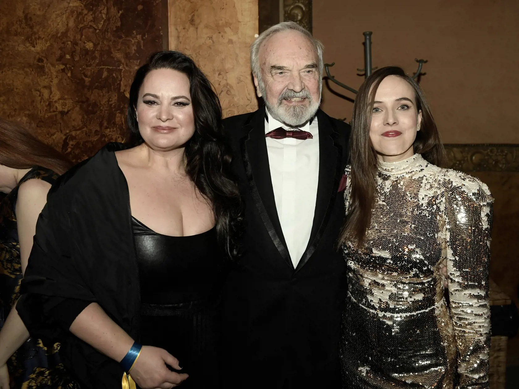 Tereza Ramba, Jitka Čadek Čvančarová a Zdeněk Svěrák na premiére v Prahe.