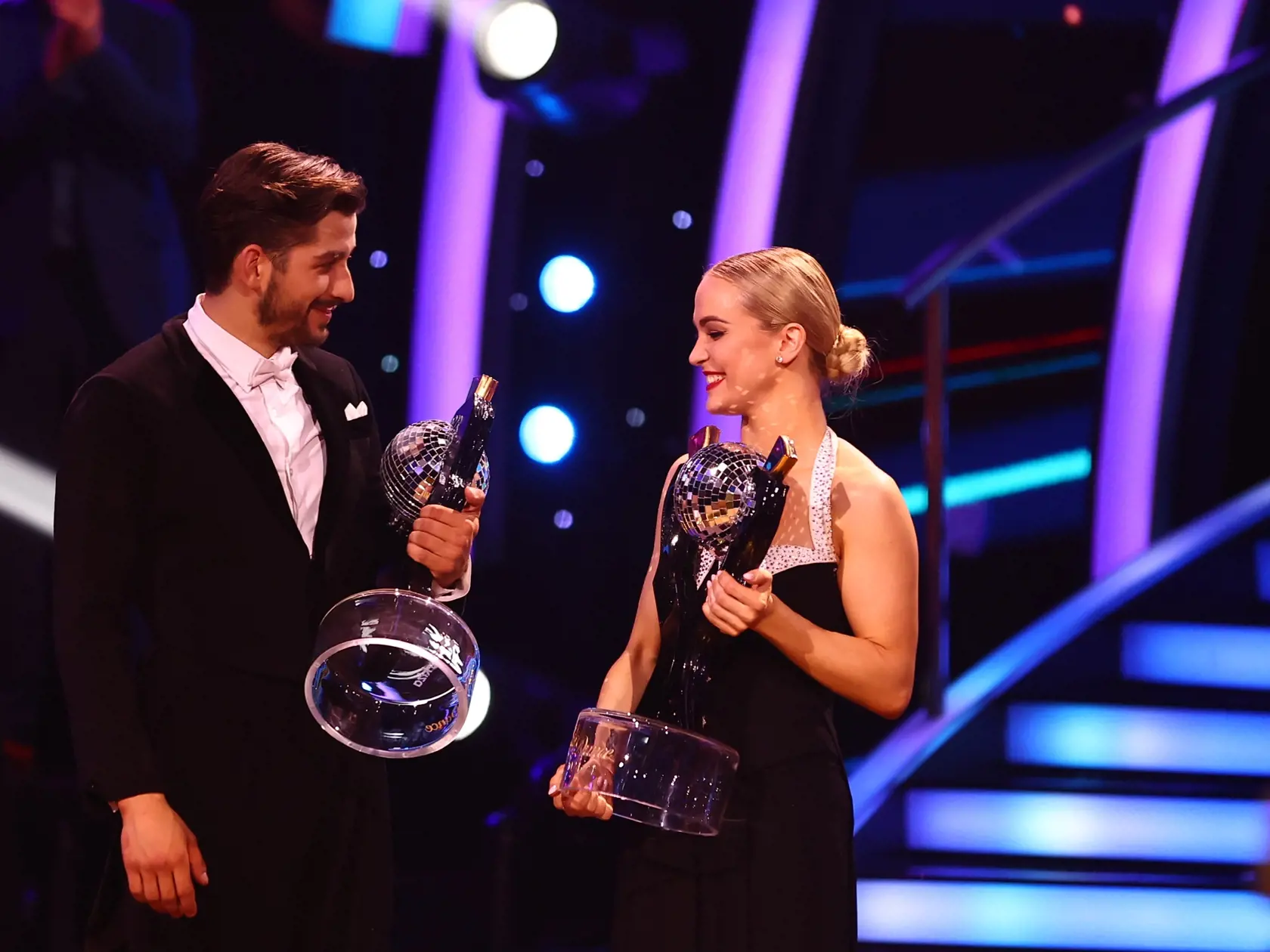 Víťazi 9. série Let´s Dance - Jakub Jablonský a Eliška Lenčešová.