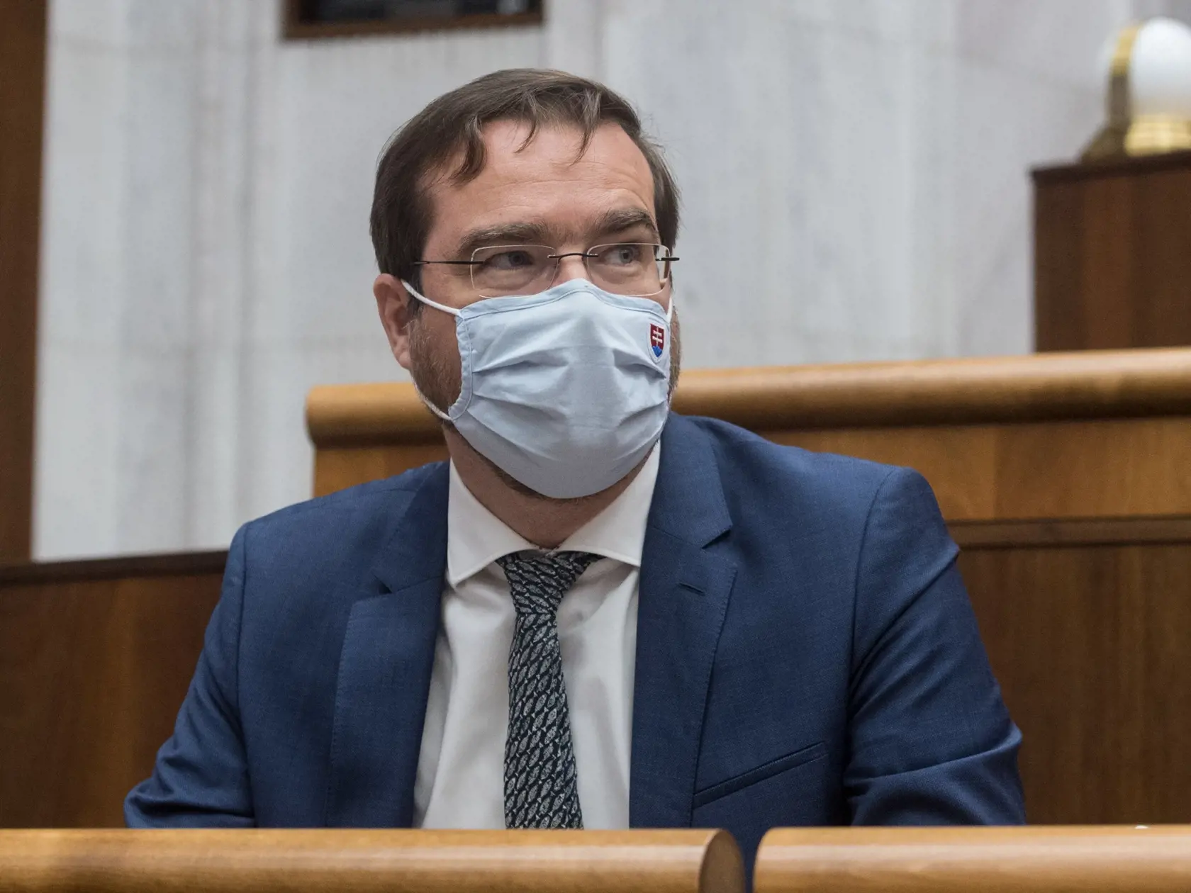 Ministra Krajčího žiadajú o urýchlené stretnutie.