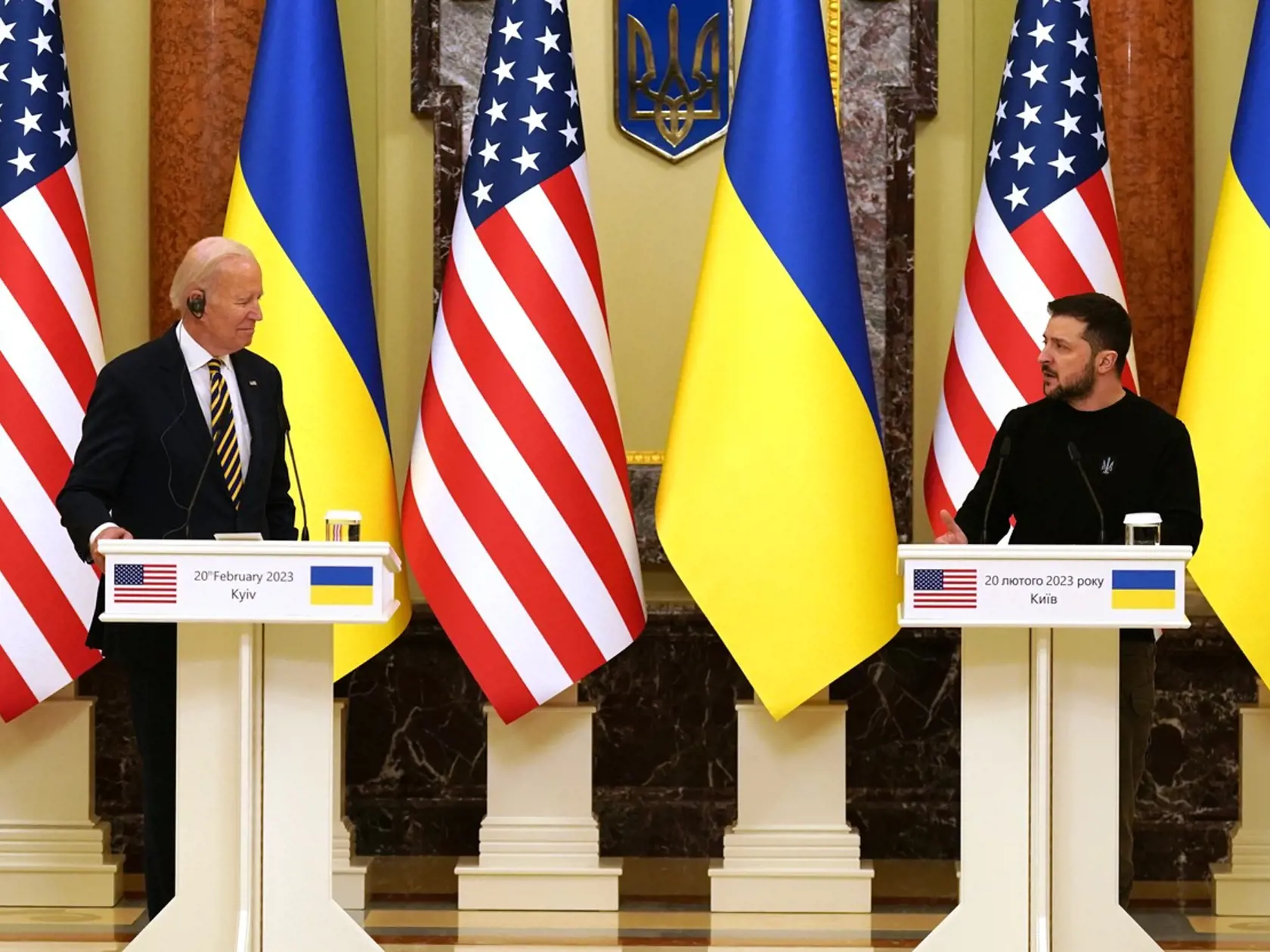 Americký prezident Joe Biden nečakane navštívil Kyjev.