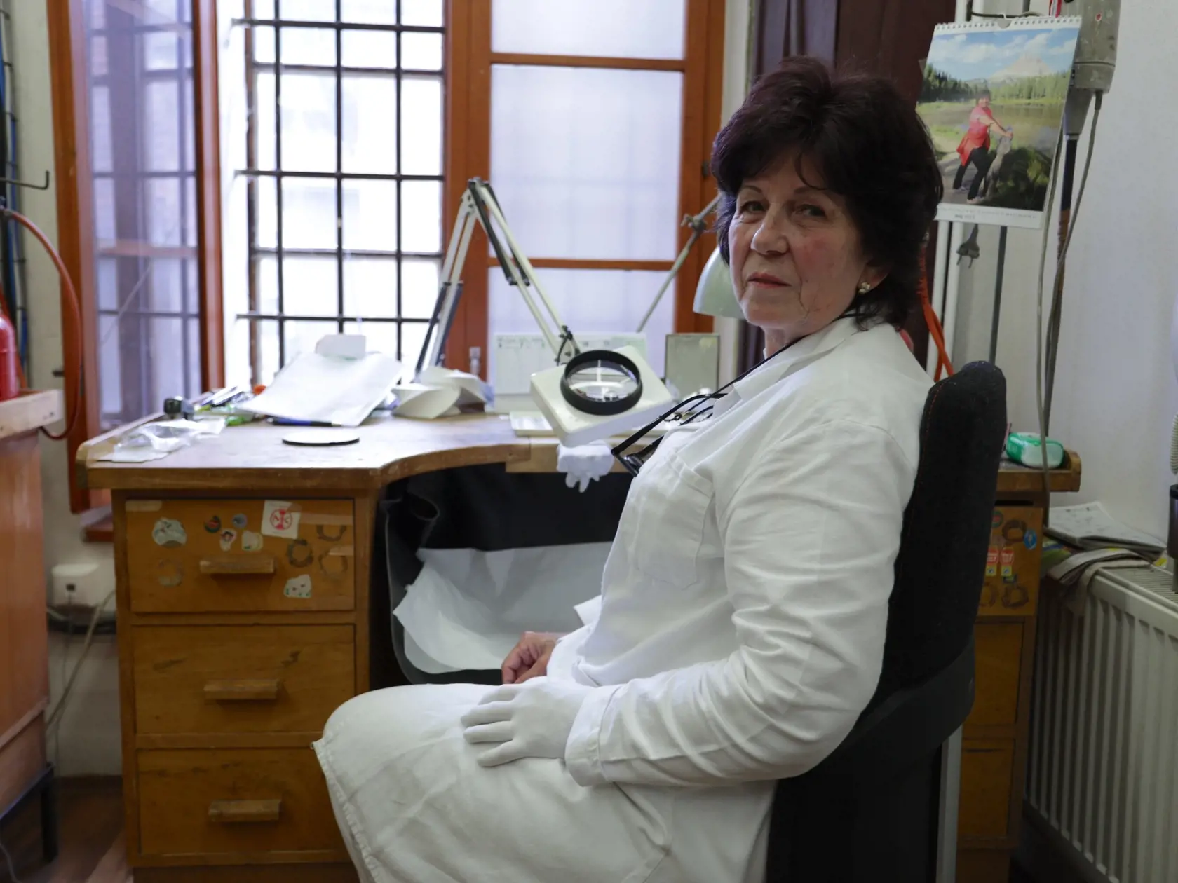 Mária za svoj profesijný život v tejto mincovni vyrábala štátne vyznamenania pre prezidentov od roku 1976.