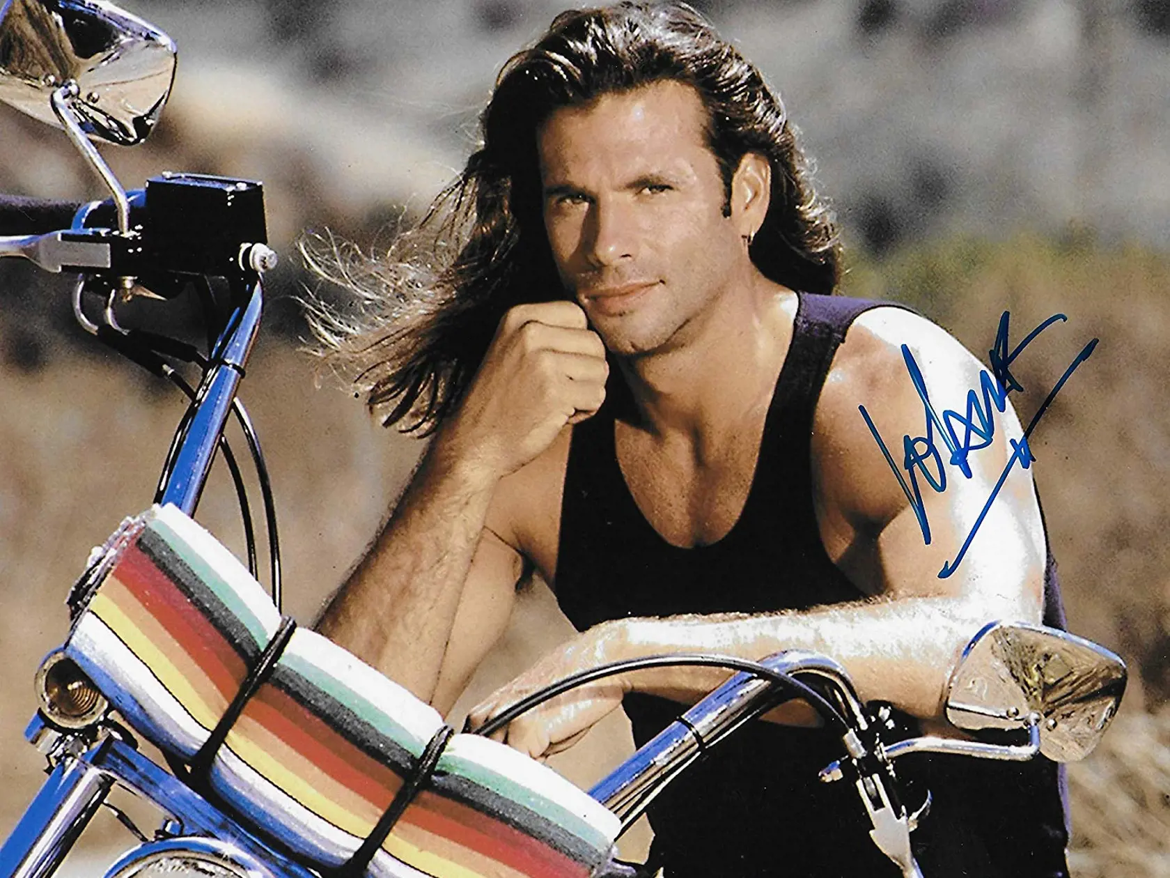 Lorenzo Lamas v seriáli Odpadlík, ktorý televízie vysielali najmä v 90. rokoch, kedy vznikol.