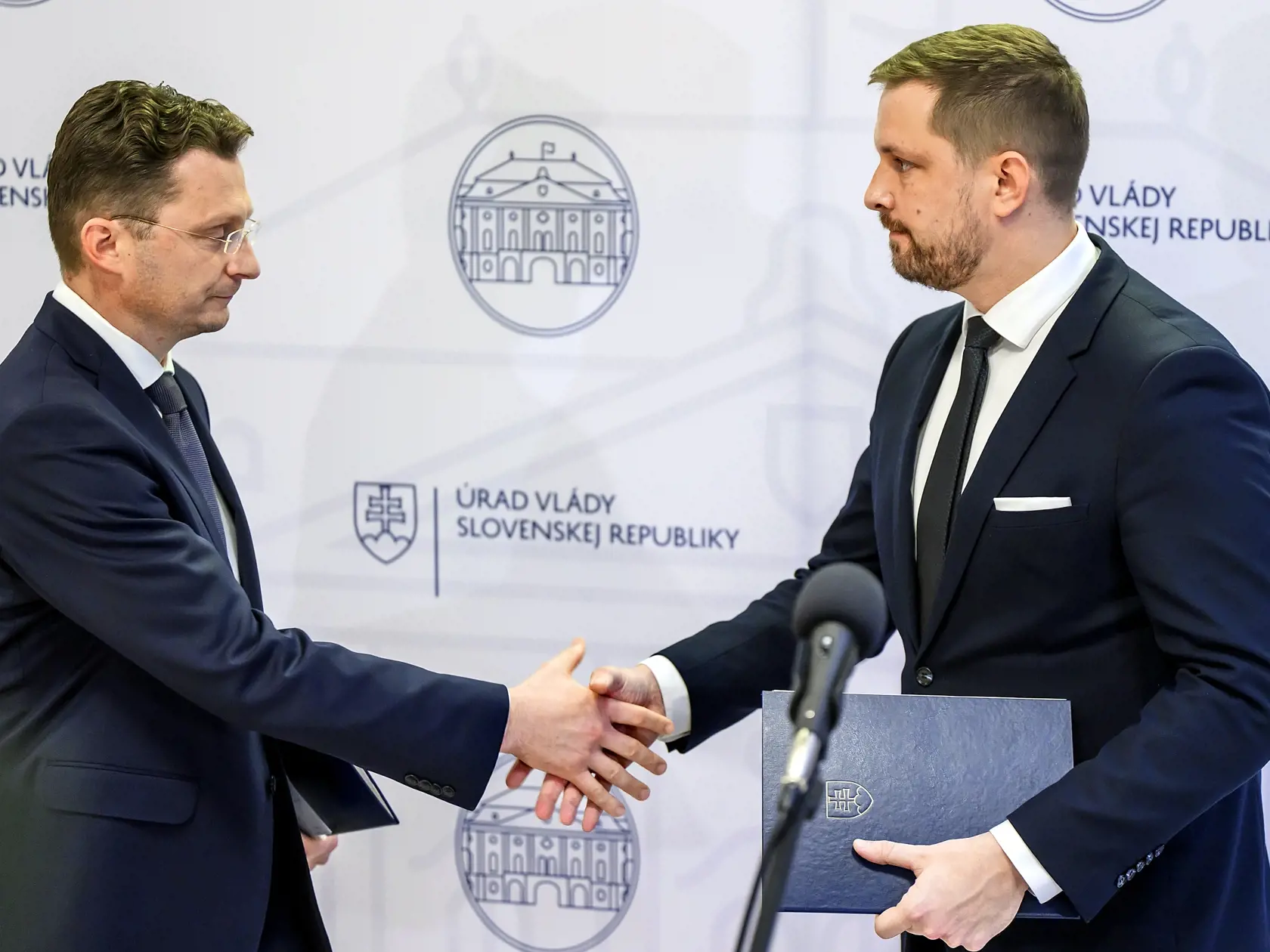 Ako Kalavská vníma dohodu medzi vládou a lekárskymi odborármi? "- Som skeptická. Nemyslím si, že prinesie nejaké veľmi výrazné zlepšenie poskytovania zdravotnej starostlivosti. A že to pozitívne pocíti pacient, to si už vôbec nemyslím."