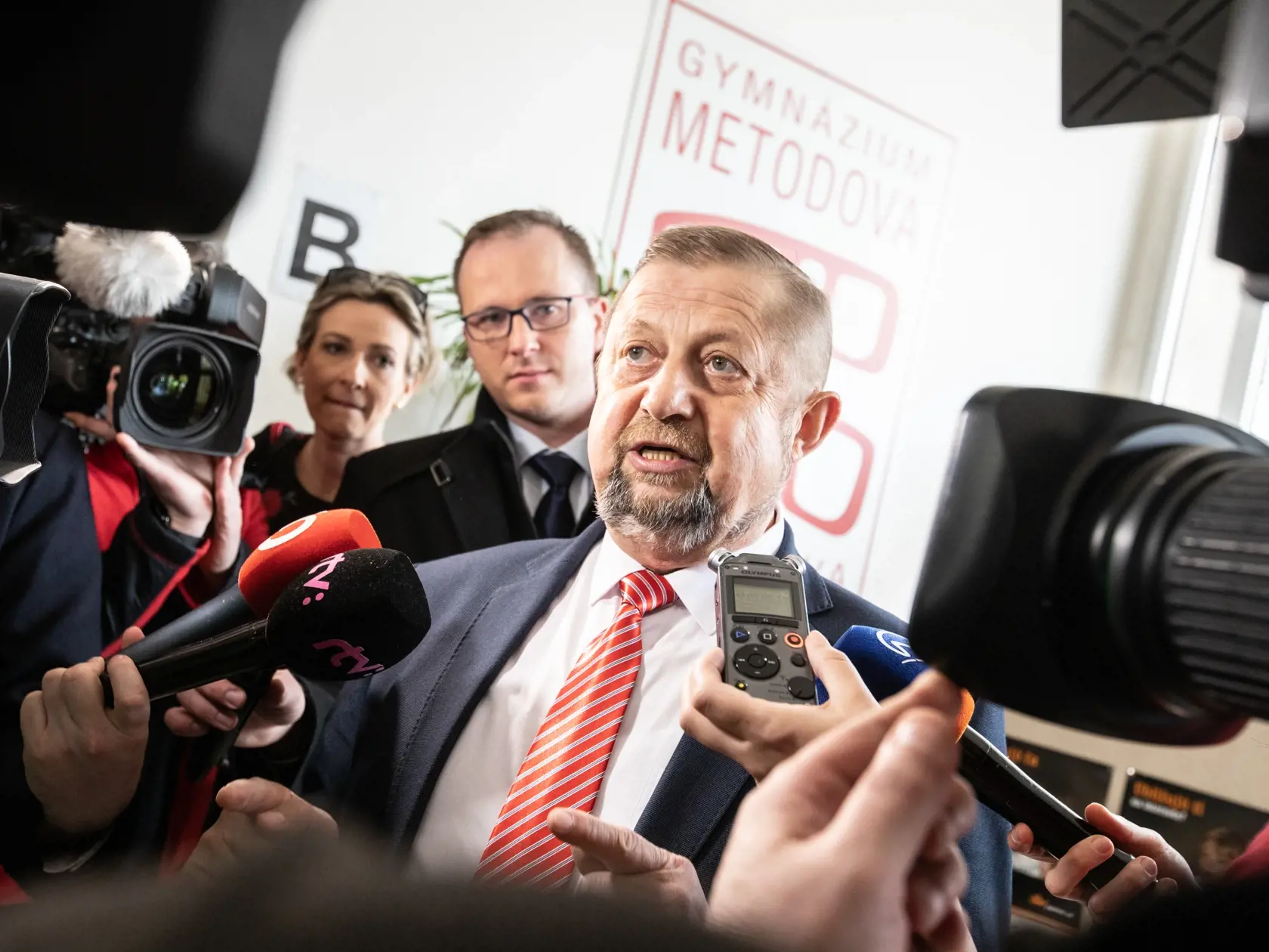 Po oboch kolách volieb podal Harabin na Ústavný súd sťažnosť a označil marcové víťazstvo Čaputovej za nezákonné a neústavné a navrhol voľby vyhlásiť za neplatné.