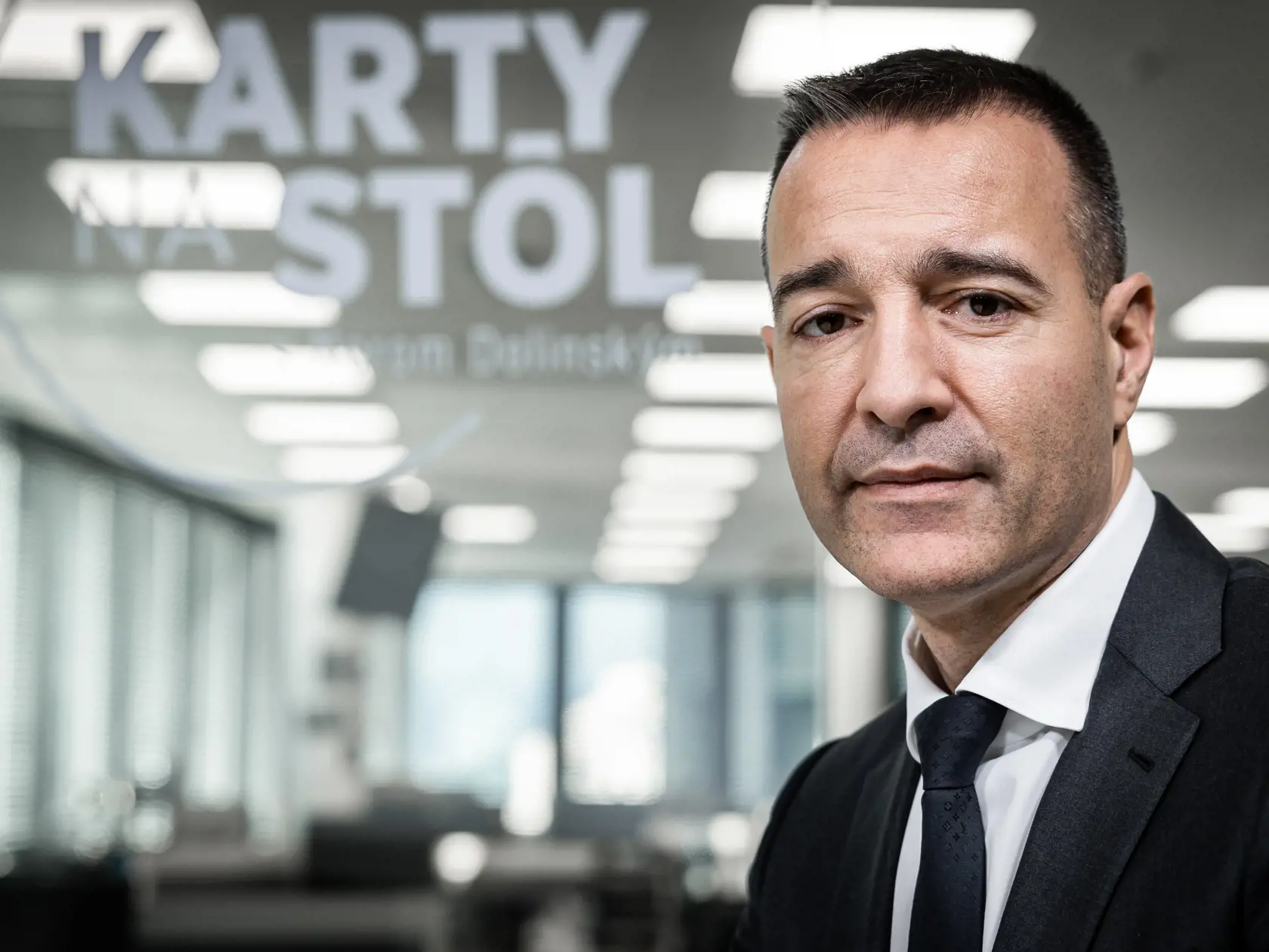 Diskusná relácia "Karty na stôl", ktorej hosťom bol Tomáš Drucker.