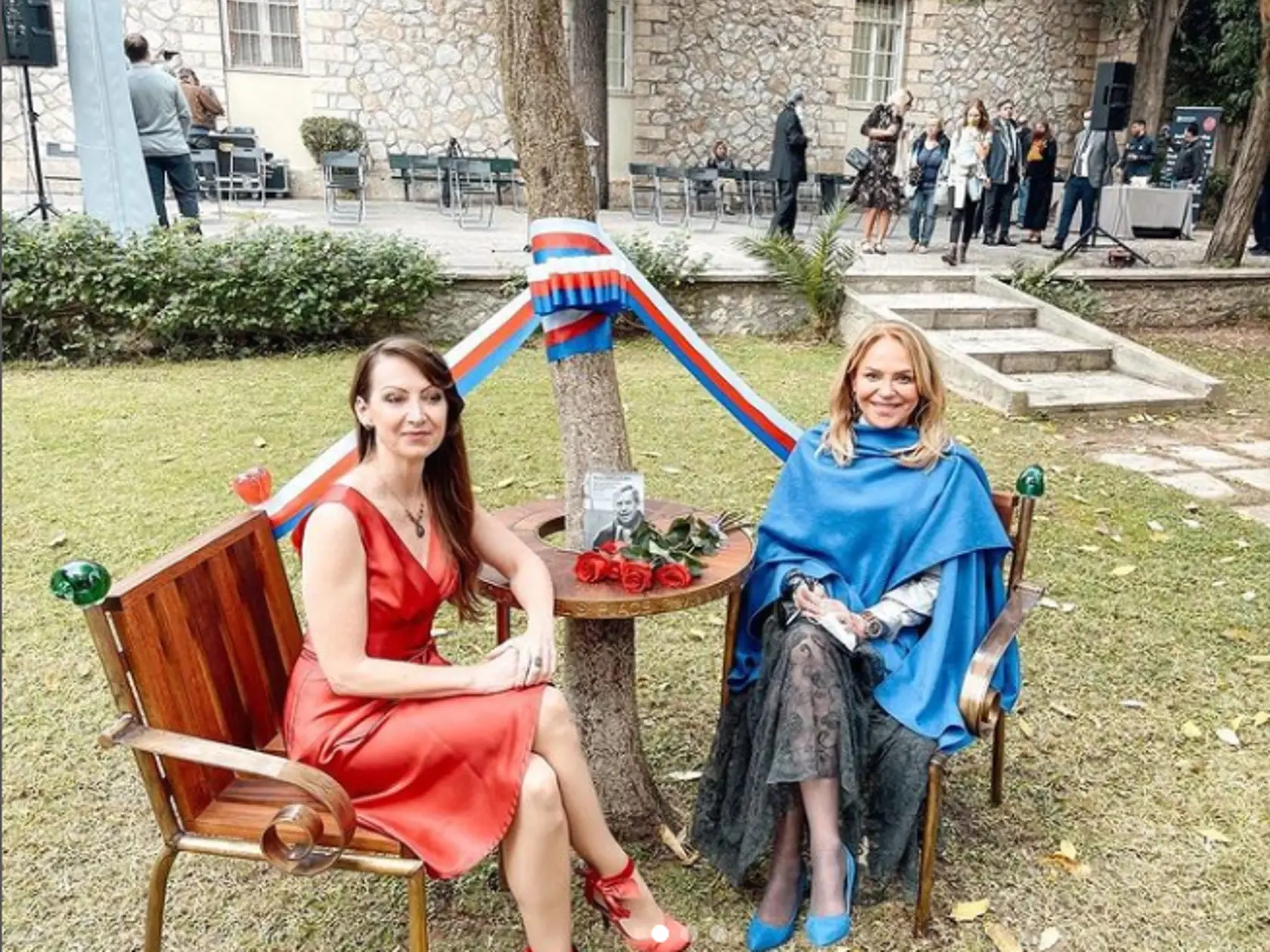 Dagmar Havlová sa rada stretáva s ľuďmi a chodí do spoločnosti.