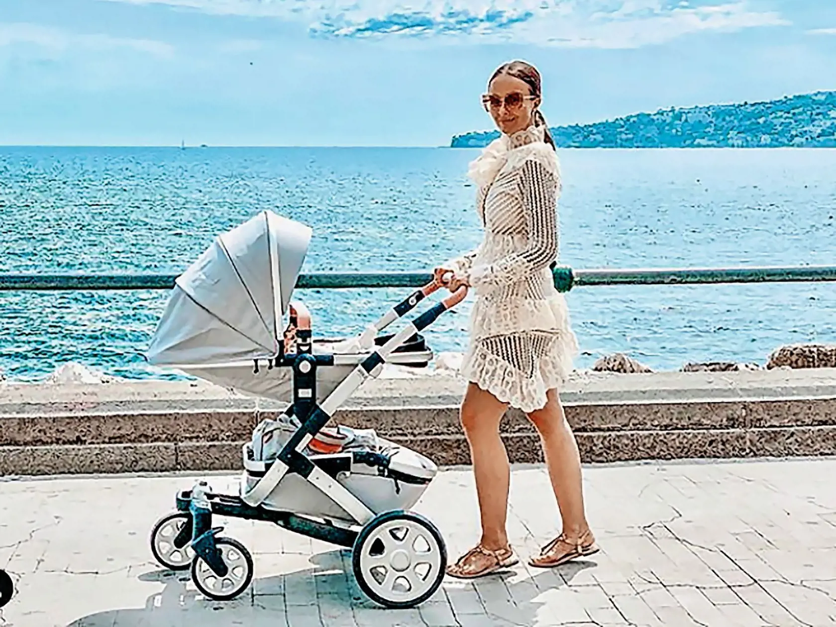KAŽDÁ CHCE INÝ Známe   mamy si vyberali kočíky rôznych značiek. Niektoré stavili na limitované edície, iné na praktickosť.