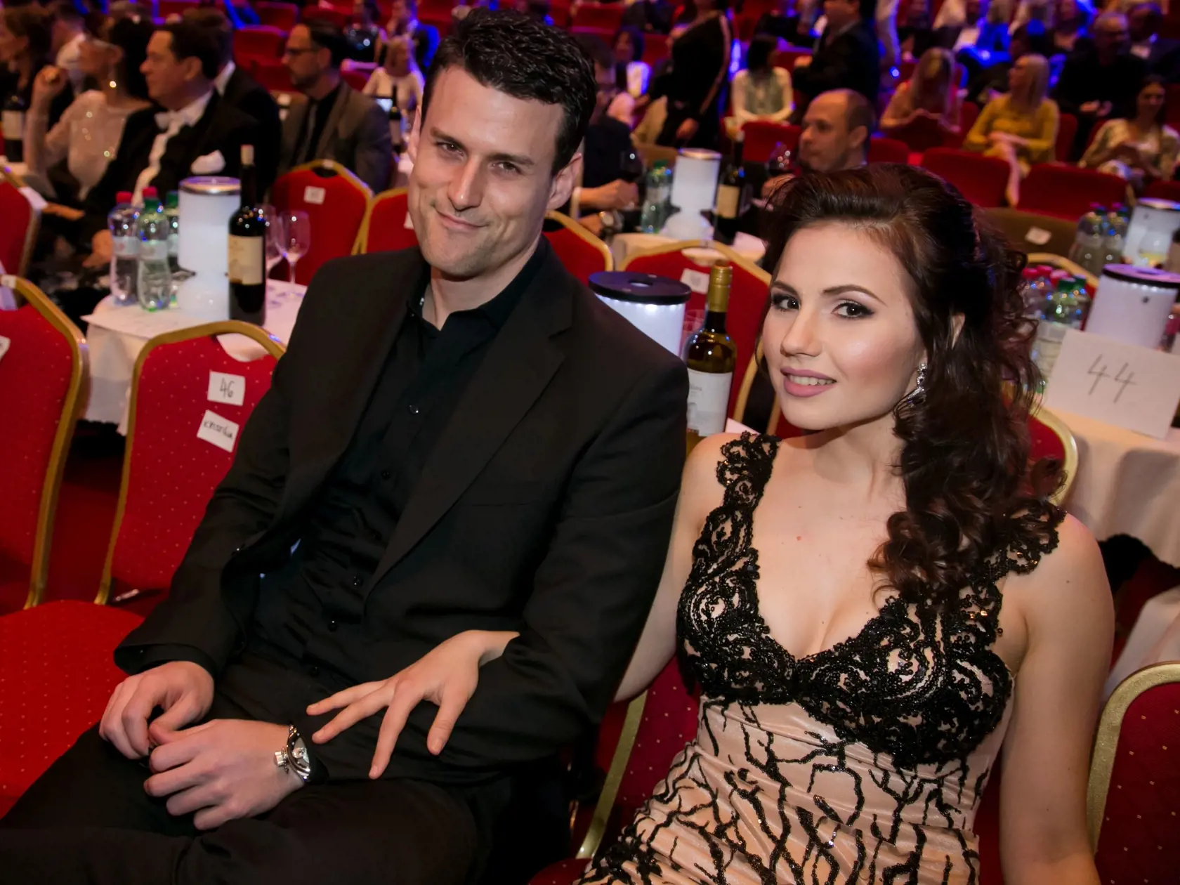 Peter Varinský a Lenka Perželová: Športový markizácky moderátor si svoju milovanú našiel taktiež v práci. Lenka je súčasťou magazínu Reflex.