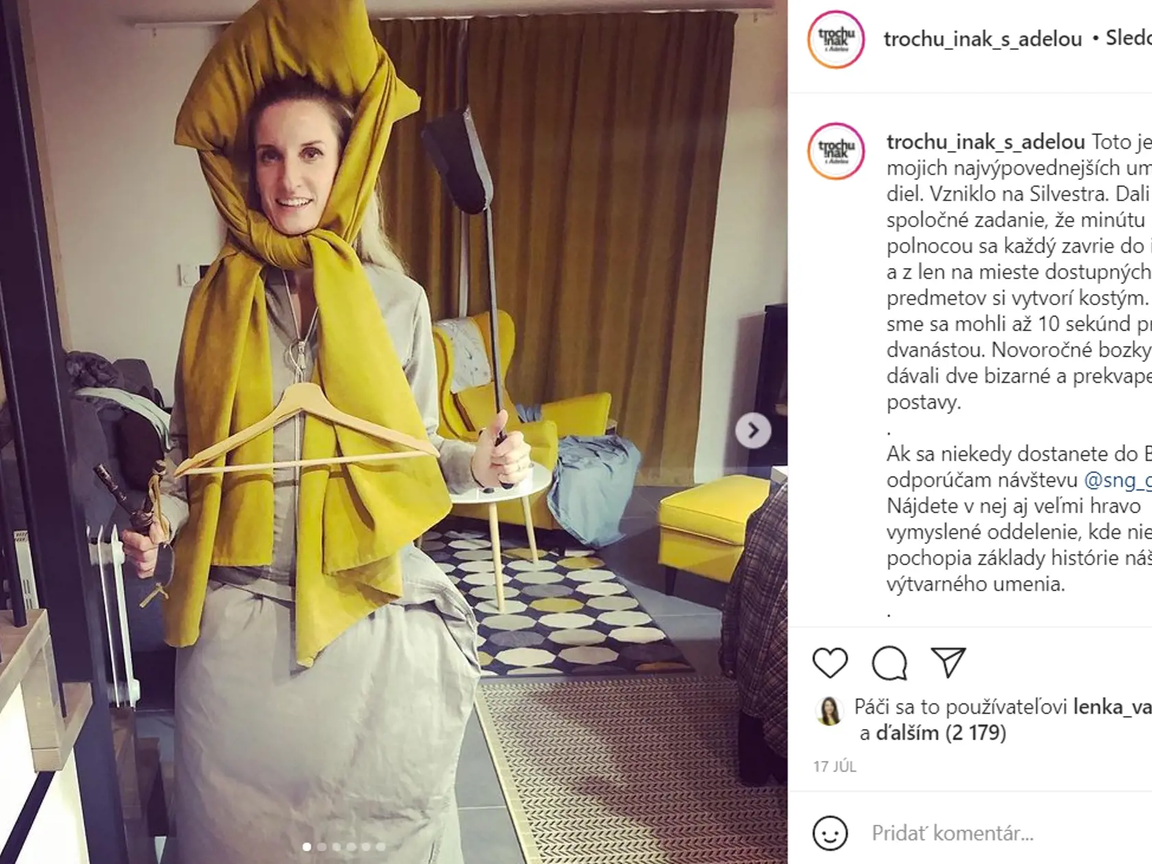 Adela objavila čaro sociálnych sietí a na fotografiách sa ukazuje aj v nie príliš lichotivých pózach.