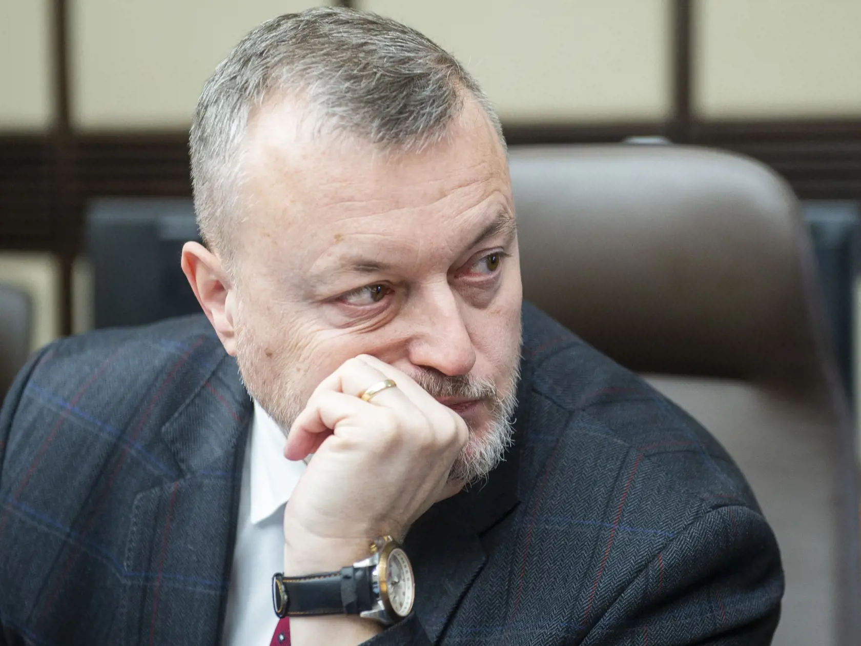 Na snímke dočasne poverený minister práce, sociálnych vecí a rodiny SR Milan Krajniak (Sme rodina) počas 142. rokovania vlády SR 22. marca 2023 v Bratislave. FOTO TASR - Jakub Kotian
