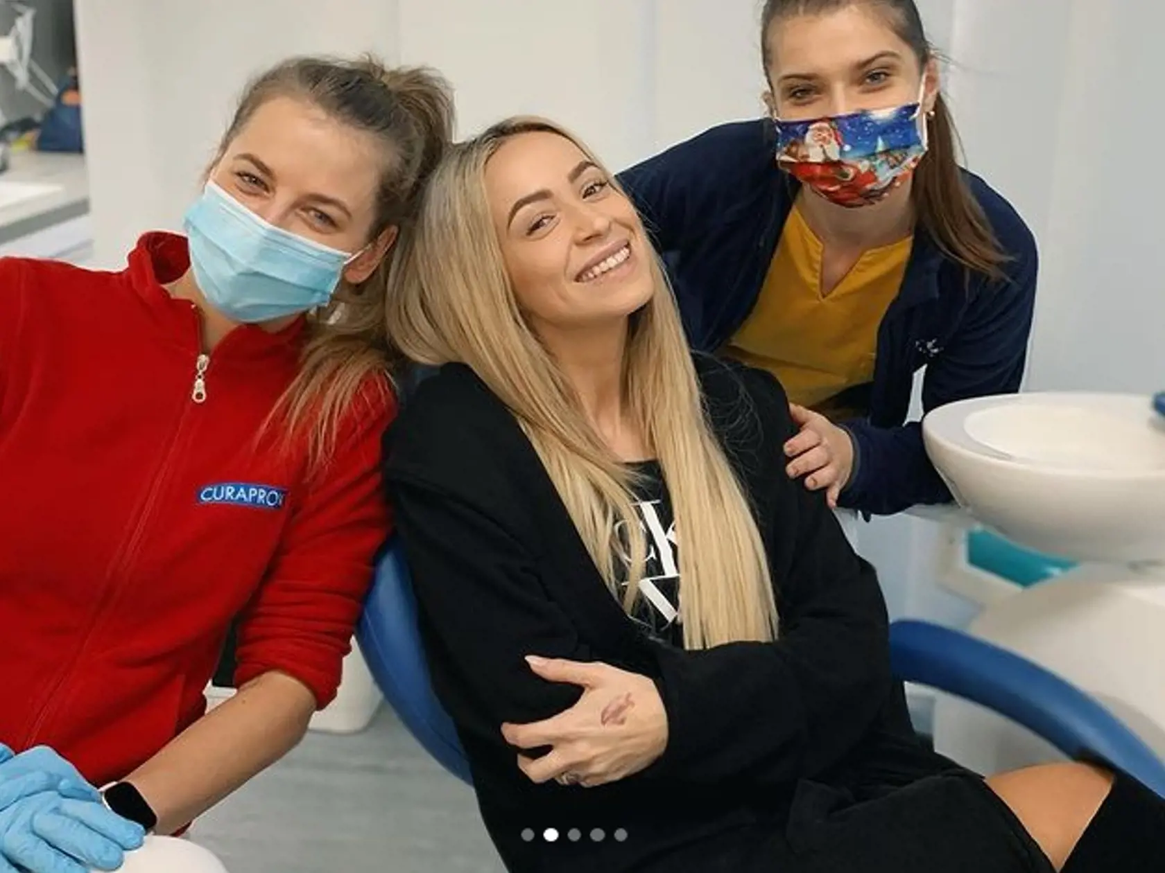 Dominika Mirgová si dala vylepšiť úsmev.