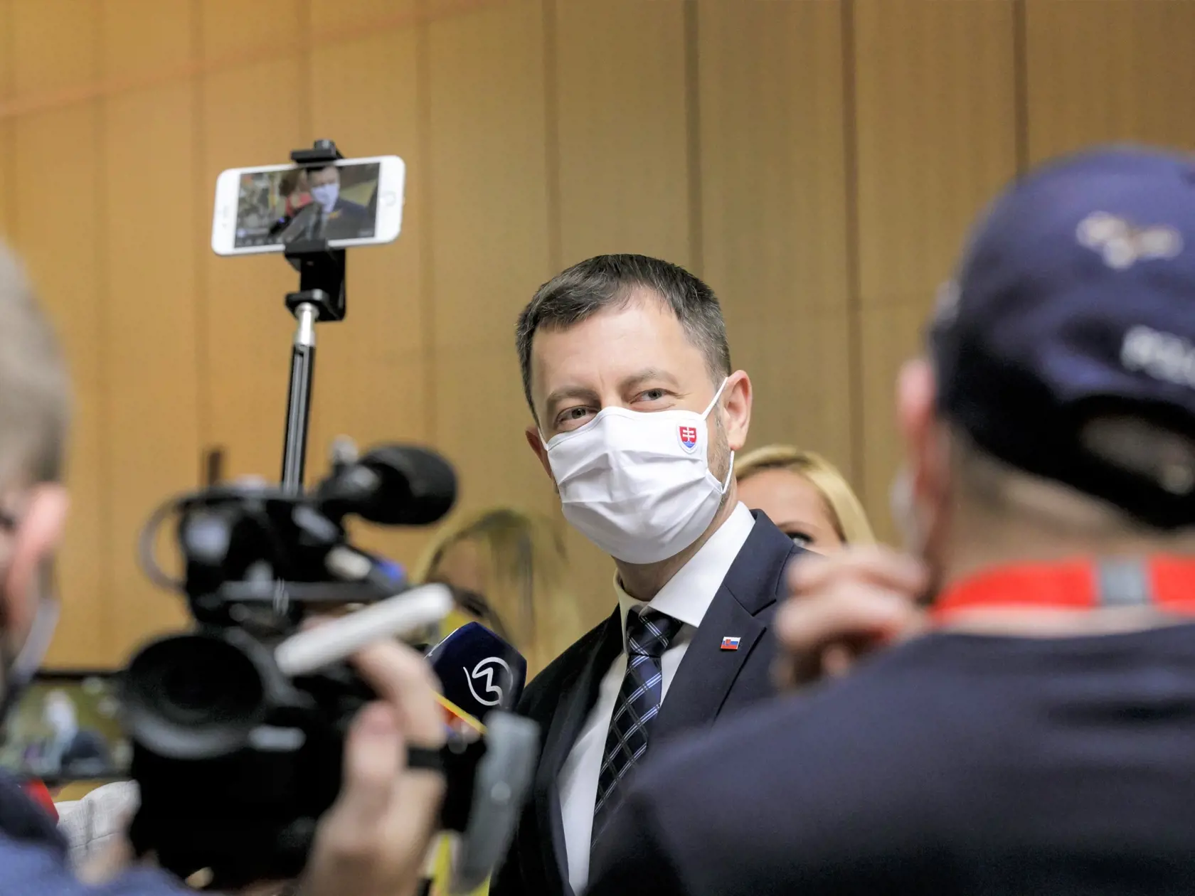 Na snímke predseda vlády SR Eduard Heger (OĽaNO)