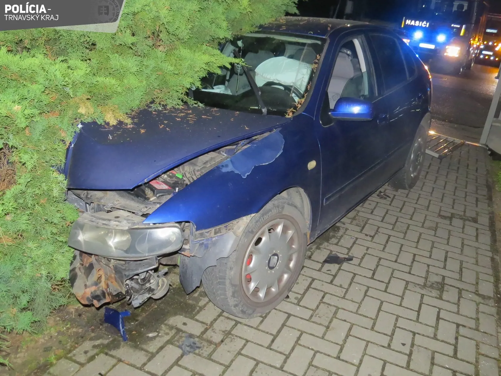 Dopravný policajt muža obvinil z prečinov ohrozenia pod vplyvom návykovej látky a marenia výkonu úradného rozhodnutia.