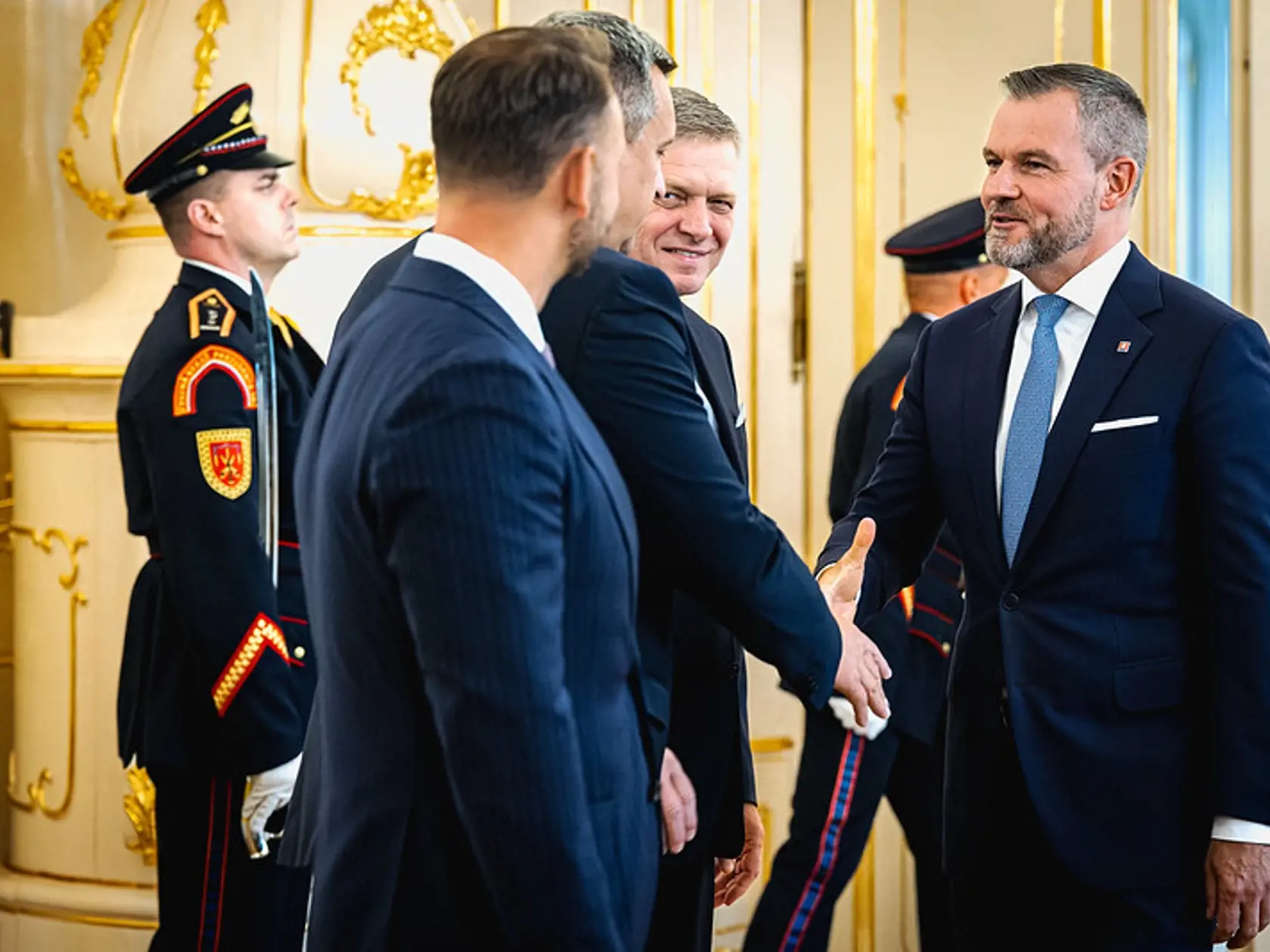 Prezident prijal lídrov koaličných strán, v utorok privíta i zástupcov opozície