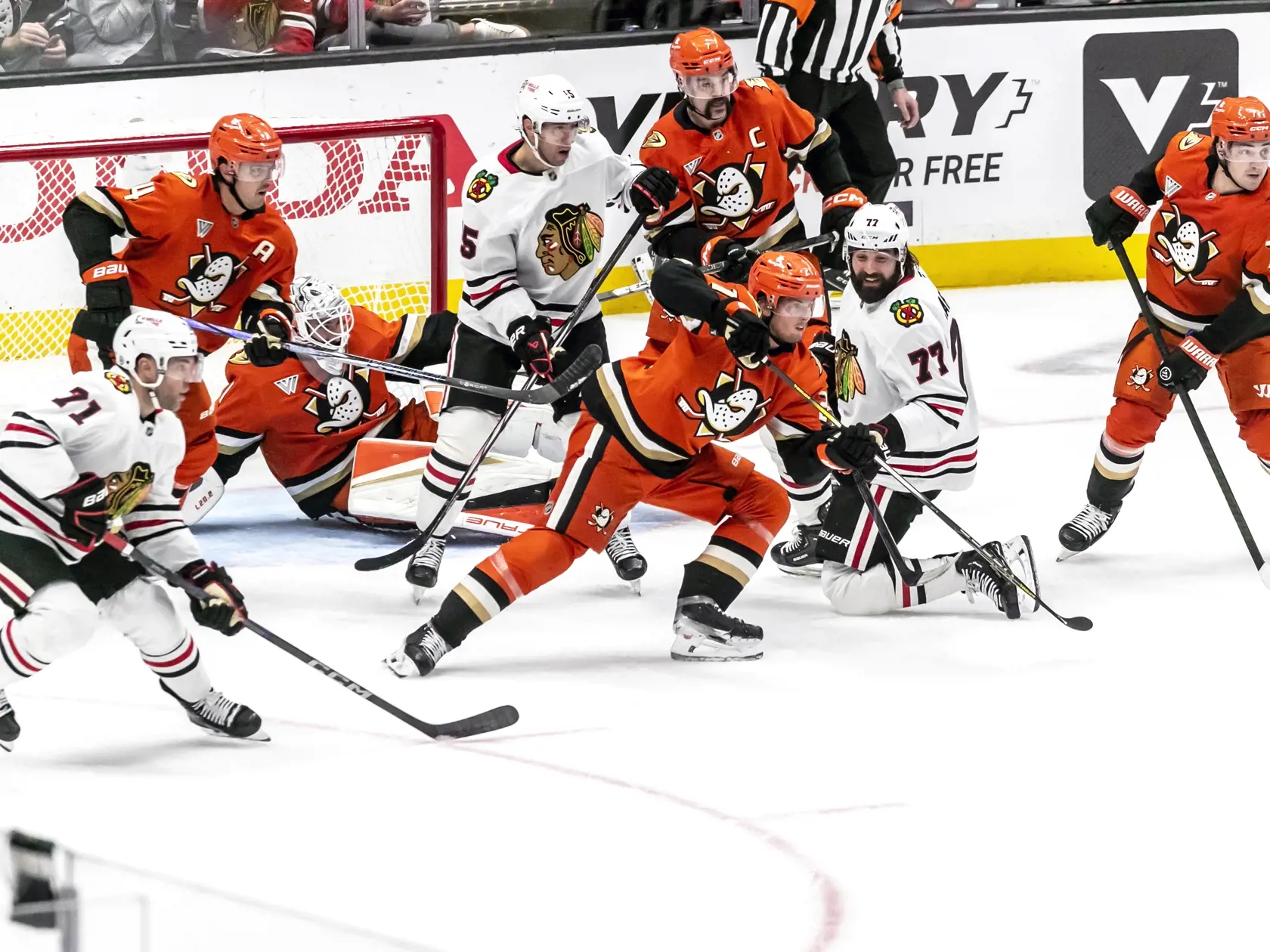 Na snímke zápas NHL Anaheim Ducks proti Chicago Blackhawks.