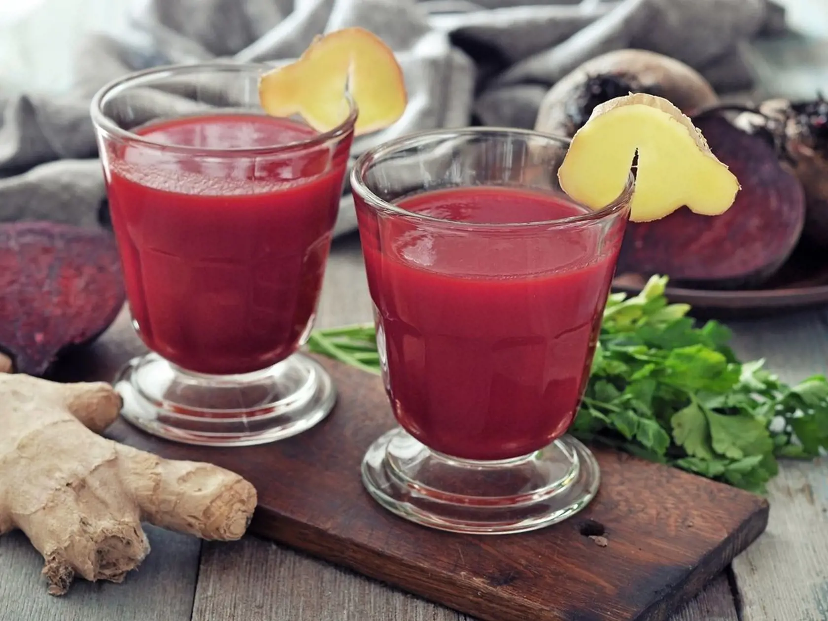 Za štíhlou postavou obľúbenej Rachel z Priateľov je jej zeleninový smoothie nápoj.