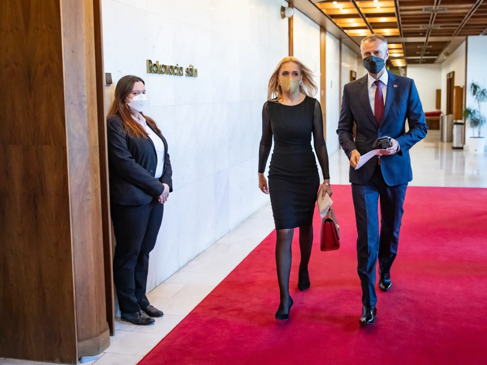 Denisa Saková je pomerne aktívnou političkou a na súkromie jej ostáva málo času. O to intenzívnejšie si ho snaží užívať.
