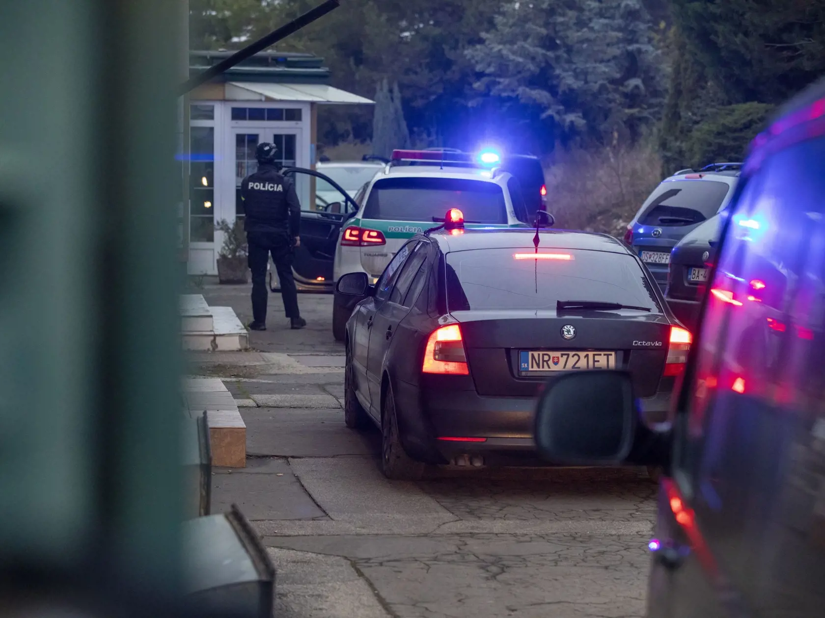 Prichod Moniky Jankovskej na vypočúvanie do NAKA.