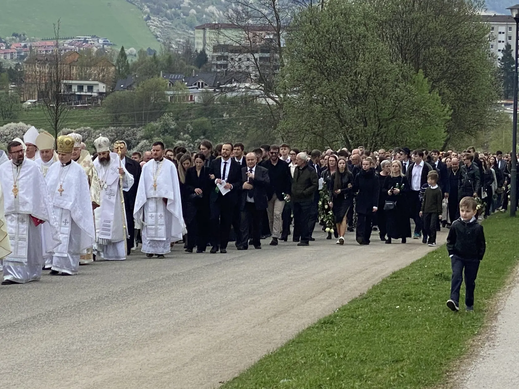 Pohreb troch obetí tragickej havárie pri Spišskej Kapitule v sobotu 6. 4. 2024.