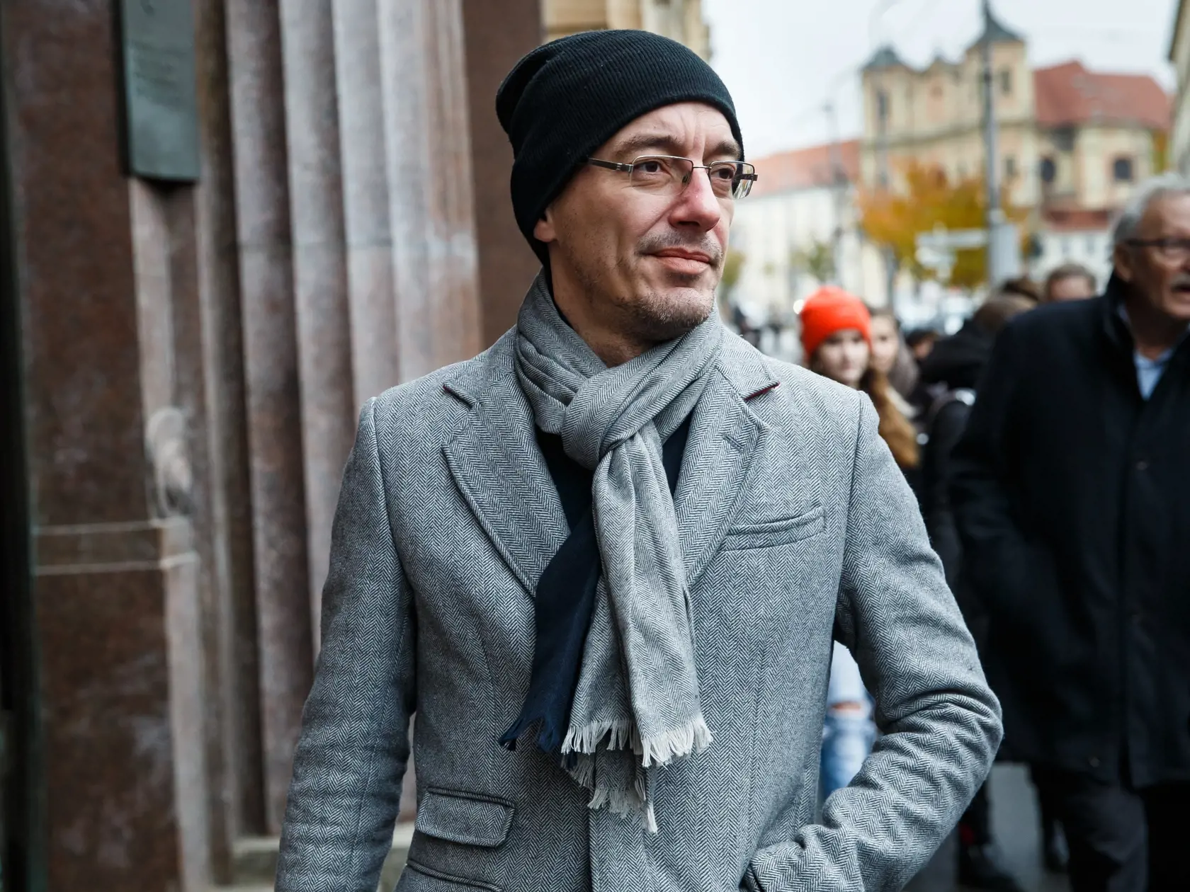 Bývalého šéfa činohry SND Michala Vajdičku odvolal exšéf SND Vladimír Antala. Za výsledky auditu nie je zodpovedný len aktuálny GR SND Peter Kováč, ale aj predchádzajúci generálny riaditeľ Antala.
