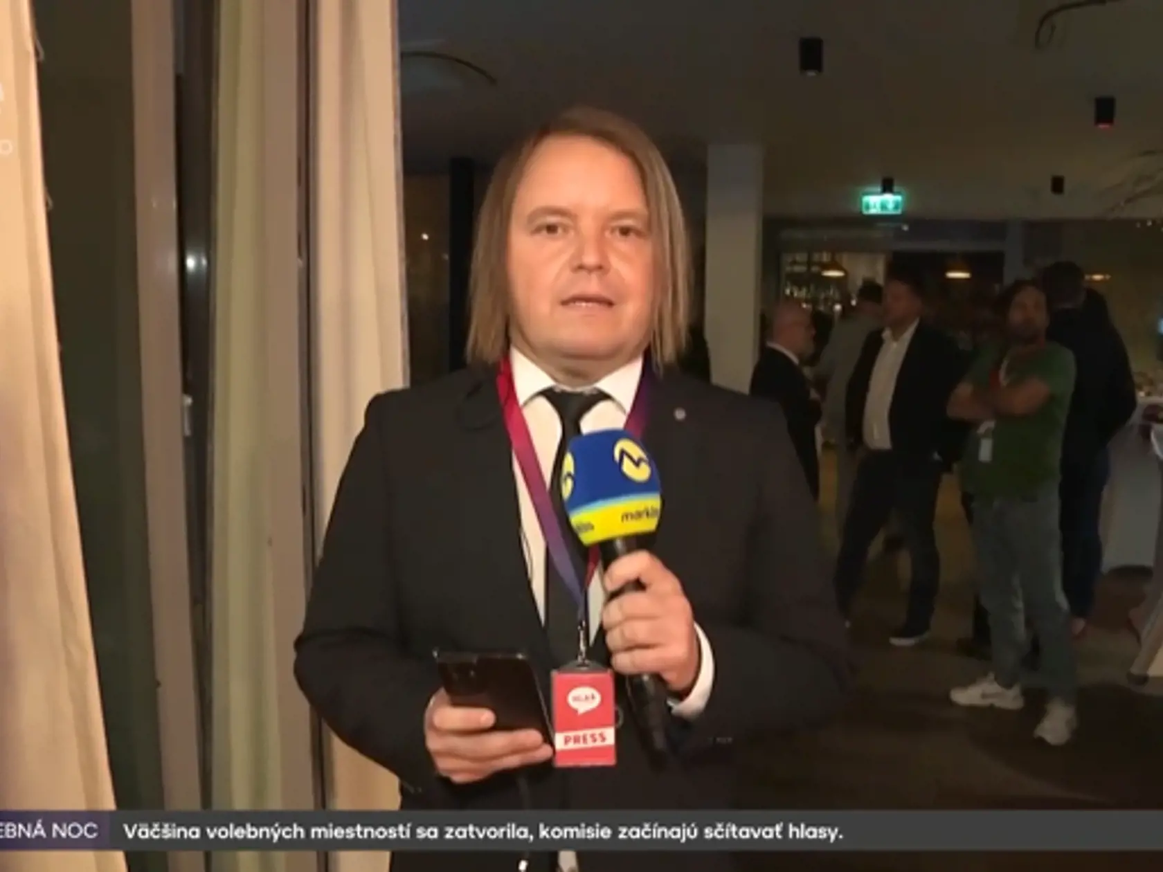 Schytal to však aj redaktor Ján Tribula, ktorý bol v centrále Hlasu.
