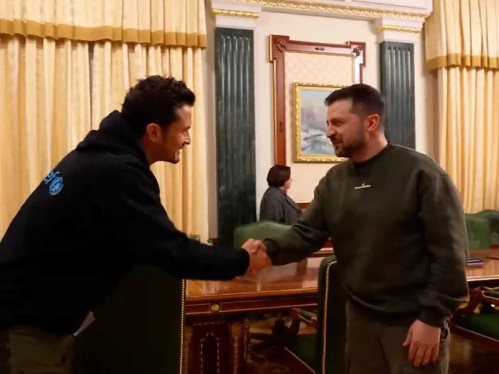 Britský herec Orlando Bloom sa stretol s prezidentom Zelenským
