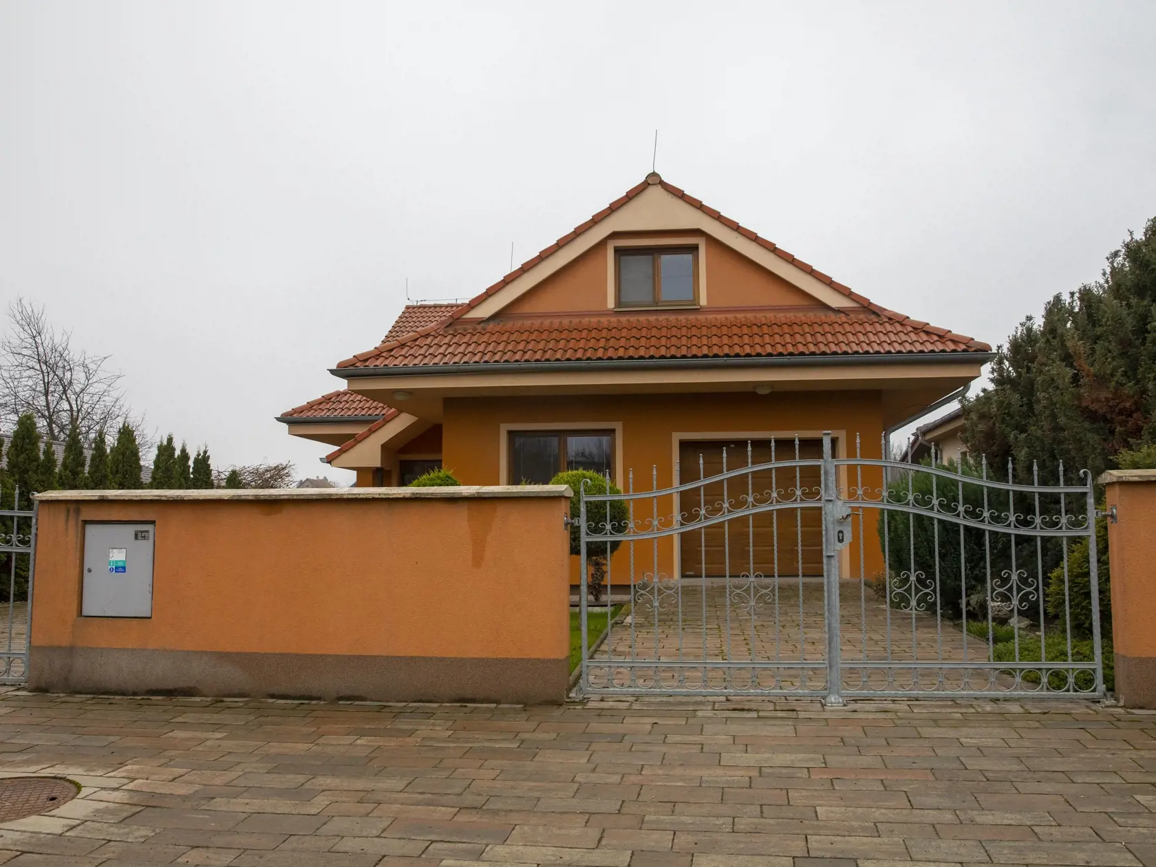 Nehnuteľné majetky Ľudovíta Makóa v obci Jelenec