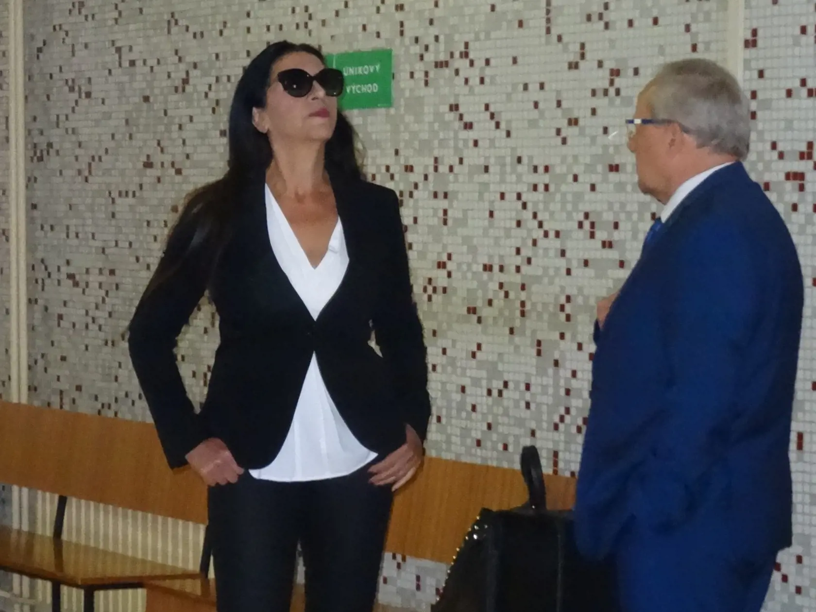 Kabrheľová v debate s obhajcom obžalovaného exekútora Karola M.