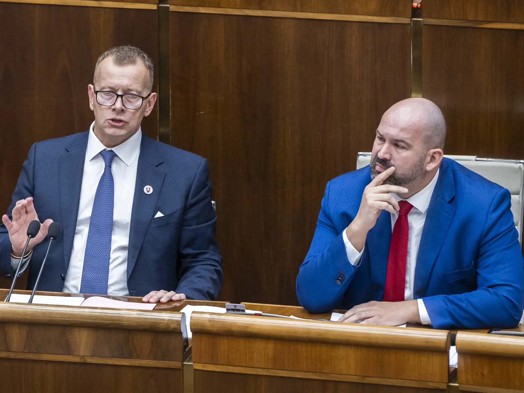 Poslankyňa Romana Tabák šokovala správou, že opúšťa poslanecký klub Sme rodina! Dôvodom má byť darovanie stíhačiek MiG-29 na Ukrajinu, o ktorom nedávno rozhodla dočasne poverená vláda.