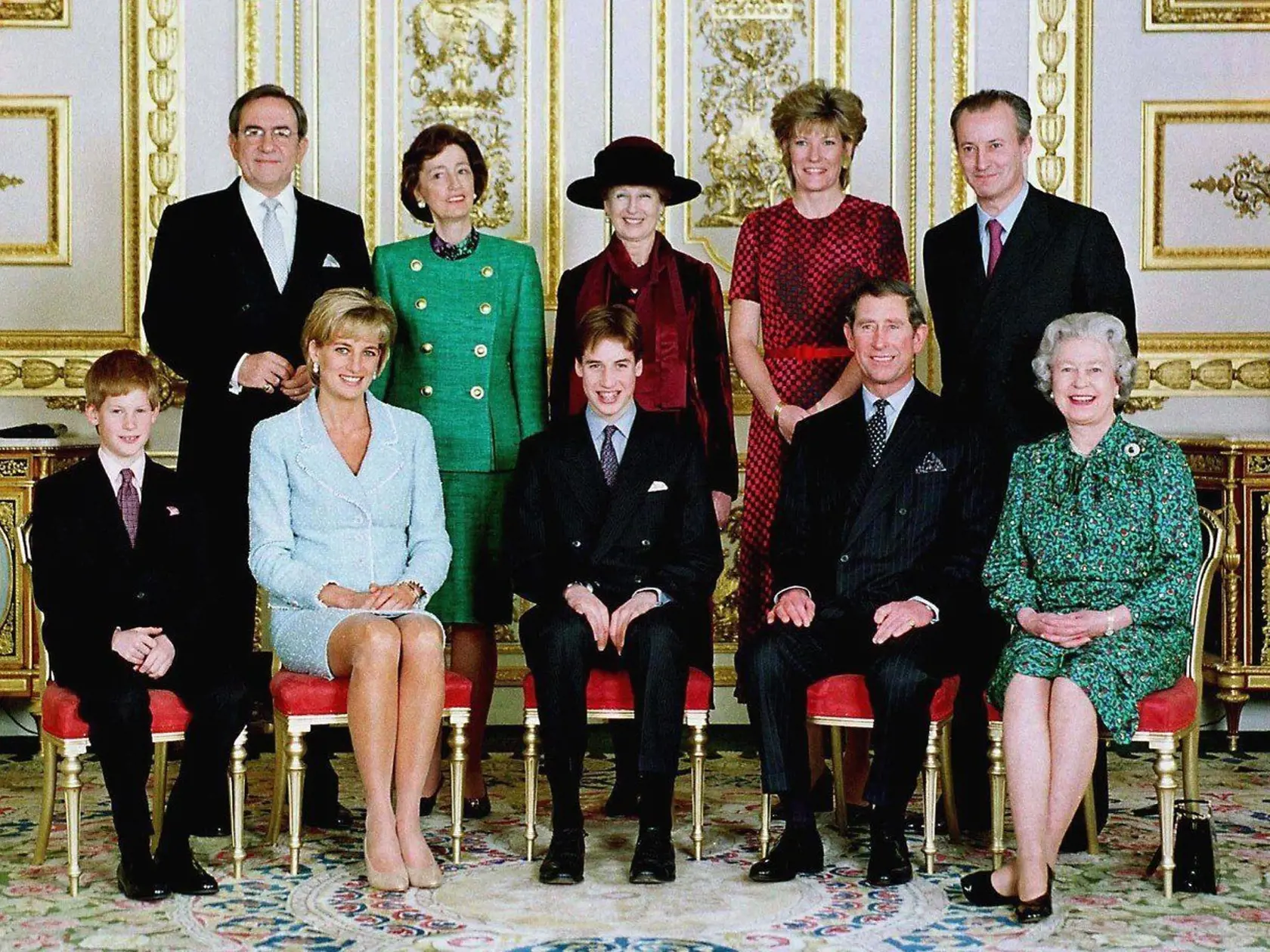 Kráľovná Alžbeta, Lady Diana