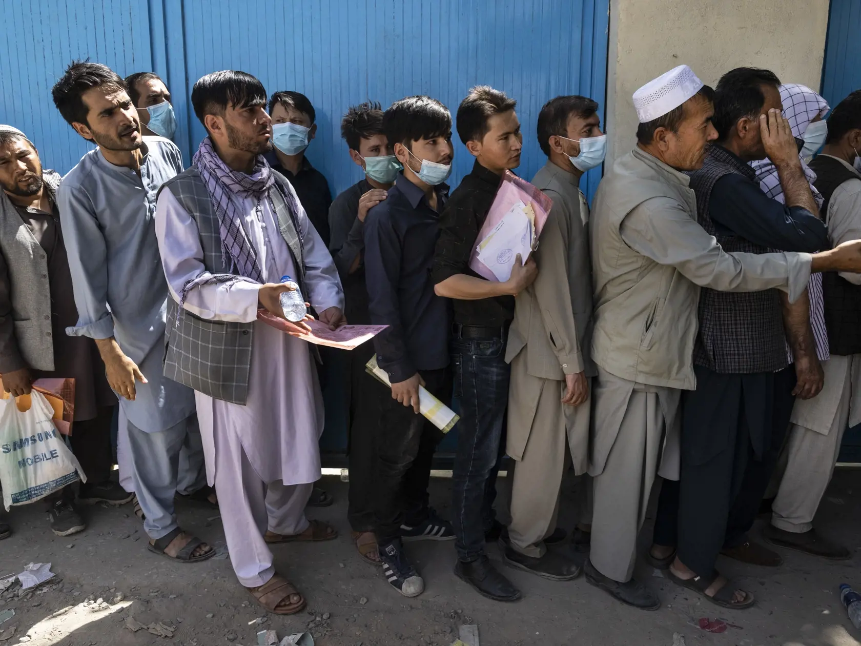 Afganistan je už v područí islamistov z Talibanu, ktorí najnovšie obsadili aj prezidentský palác v Kábule.
