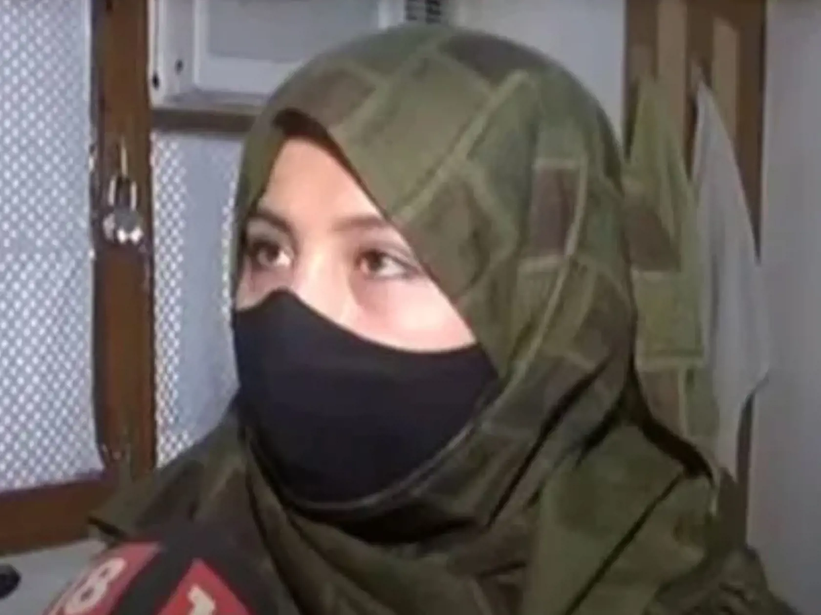 Muskan - ktorá v strachu pred Talibanom utiekol z Afganistanu - tvrdí, že militanti majú sex s mŕtvymi telami.