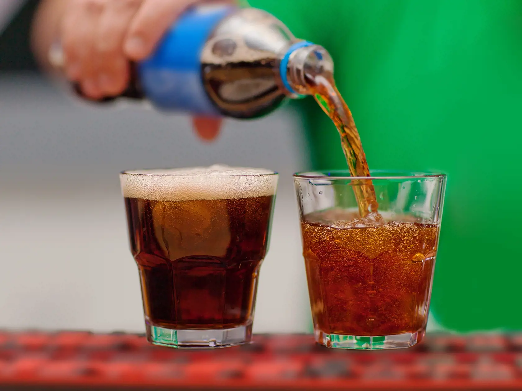 Cola a bublinky? Mňam! Radšej na to zabudnite.